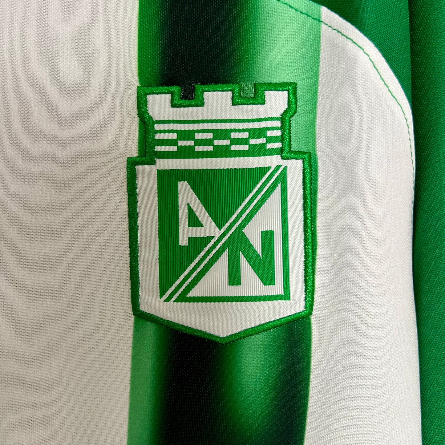 CAMISETA PRIMERA EQUIPACIÓN ATLÉTICO NACIONAL 2024 VERSIÓN FAN