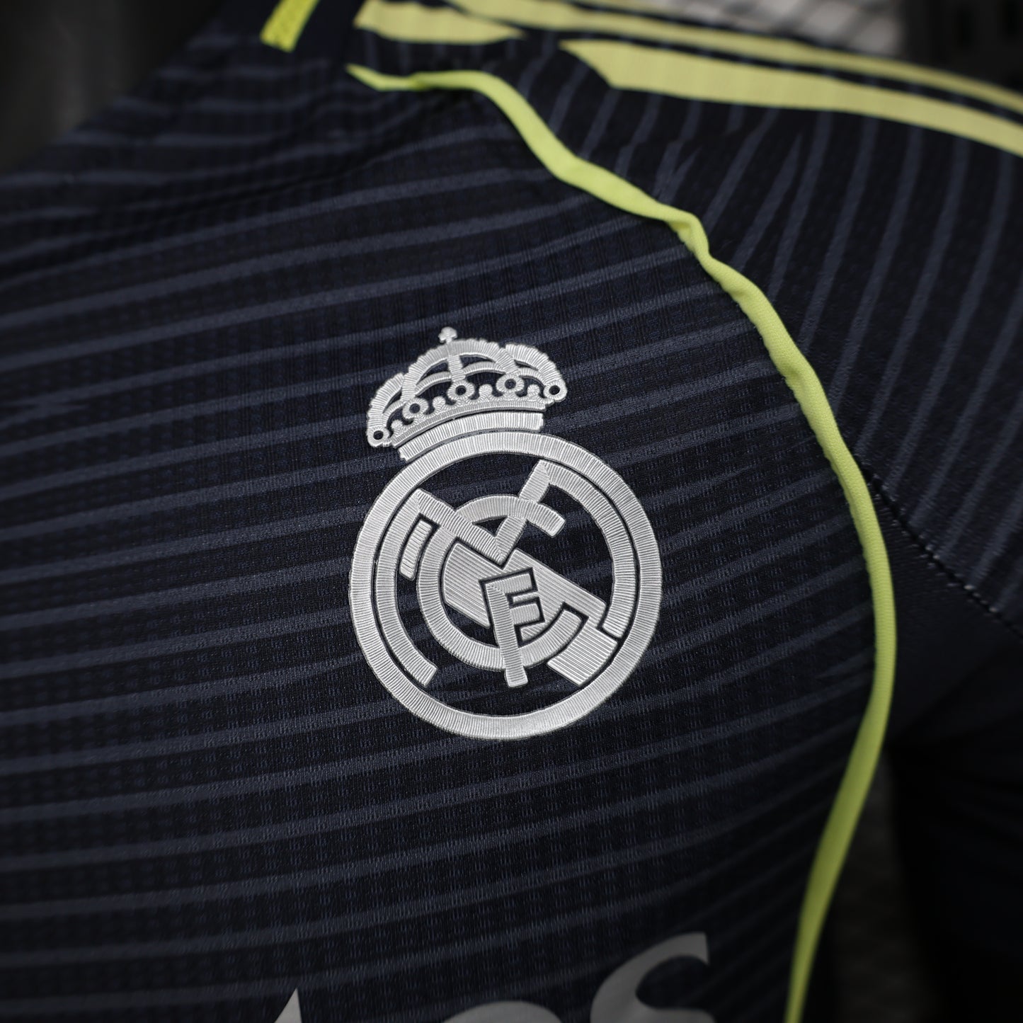 CAMISETA SEGUNDA EQUIPACIÓN REAL MADRID 25/26 VERSIÓN JUGADOR