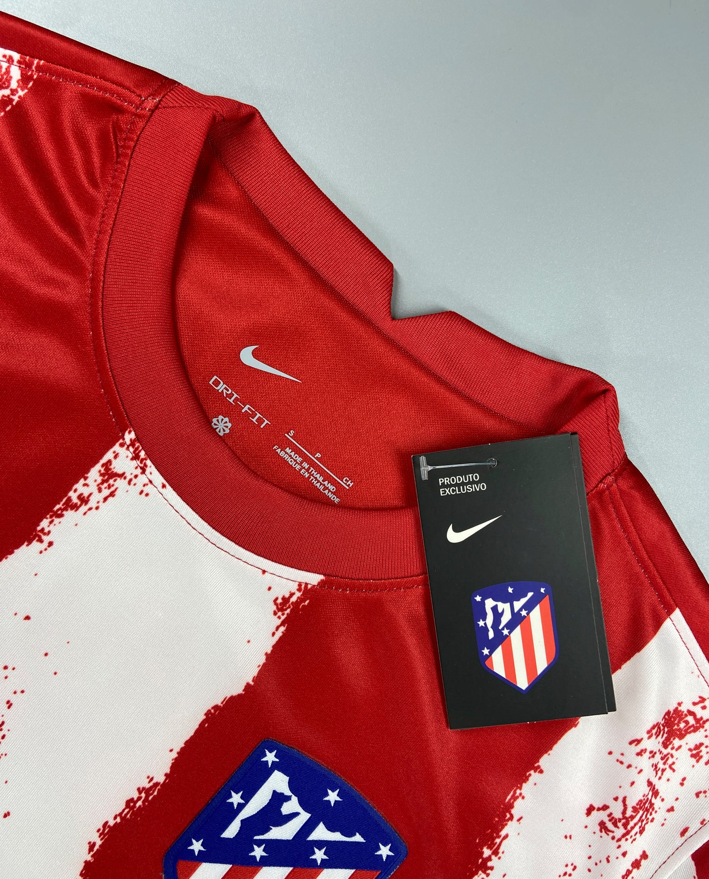 CAMISETA PRIMERA EQUIPACIÓN ATLÉTICO DE MADRID 21/22 VERSIÓN FAN