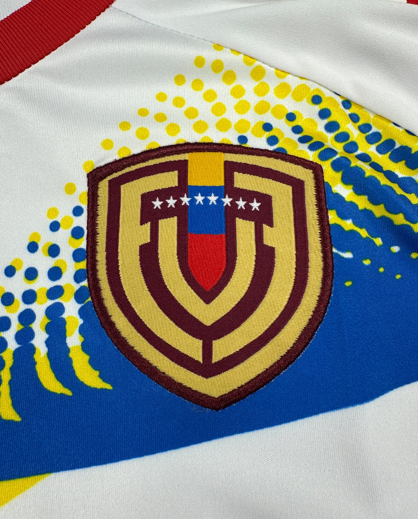 CAMISETA SEGUNDA EQUIPACIÓN VENEZUELA 2024 VERSIÓN FAN