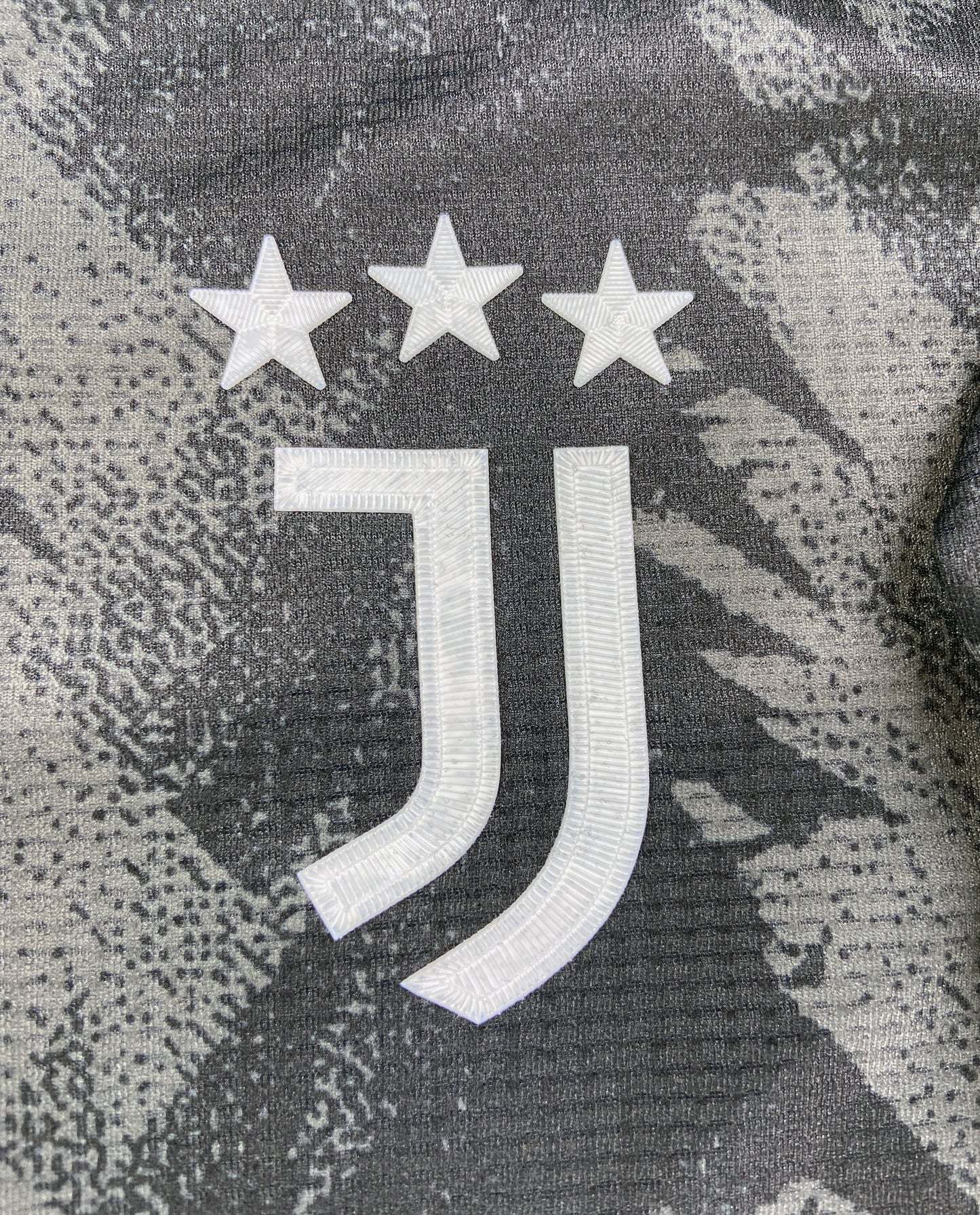 CAMISETA SEGUNDA EQUIPACIÓN JUVENTUS 22/23 VERSIÓN JUGADOR