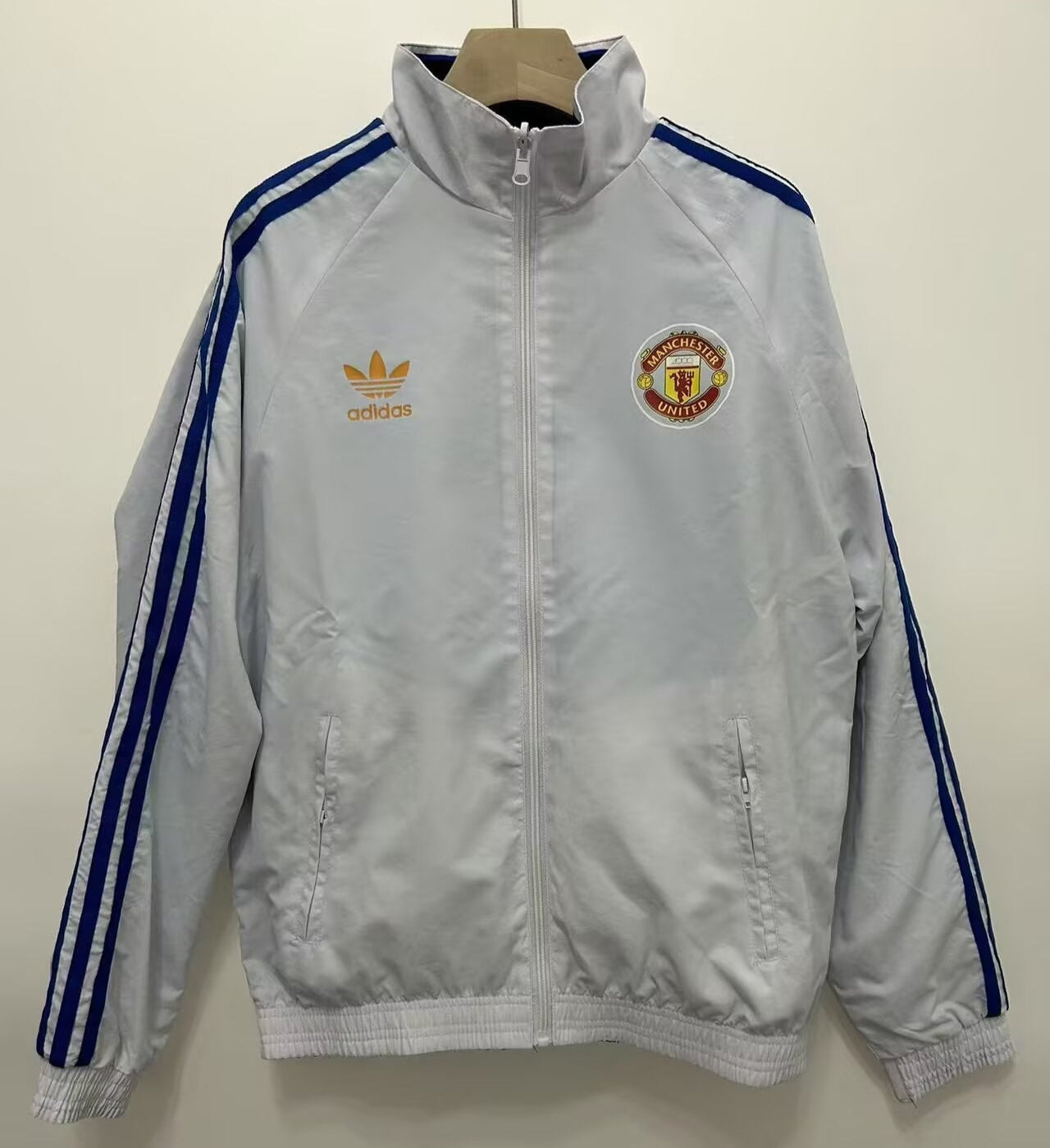 CORTAVIENTOS RETRO MANCHESTER UNITED REVERSIBLE