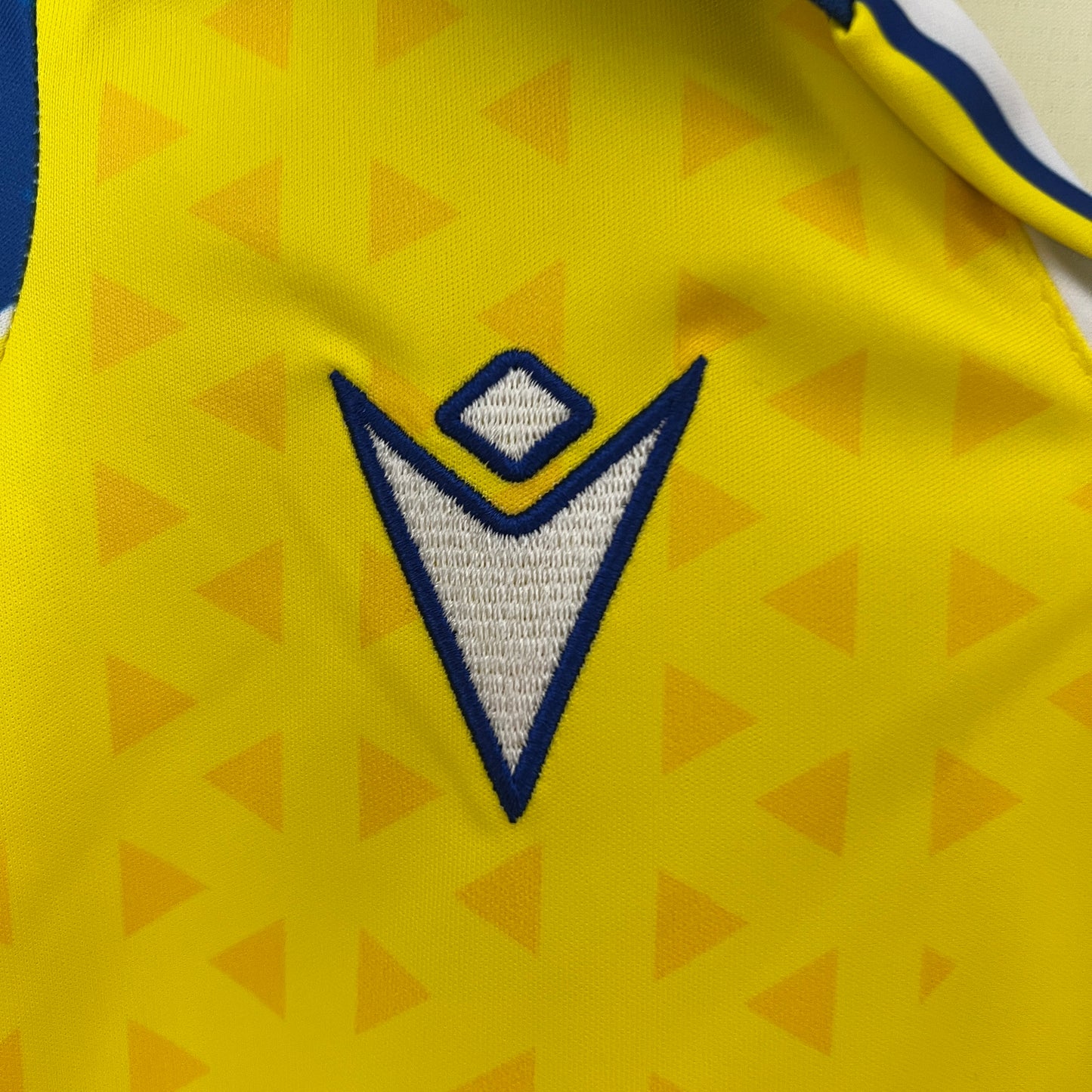 CAMISETA PRIMERA EQUIPACIÓN CÁDIZ 24/25 VERSIÓN INFANTIL