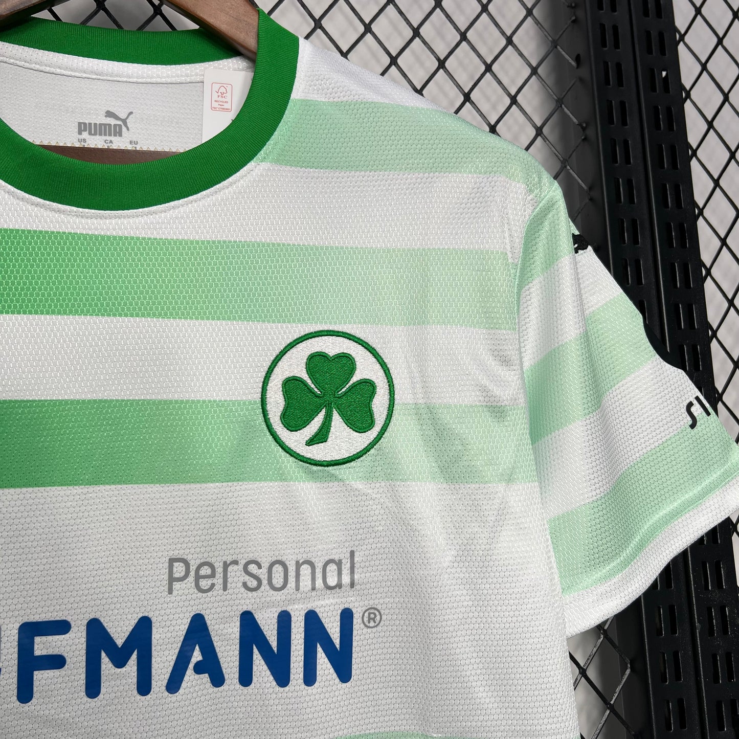 CAMISETA PRIMERA EQUIPACIÓN GREUTHER FÜRTH 24/25 VERSIÓN FAN