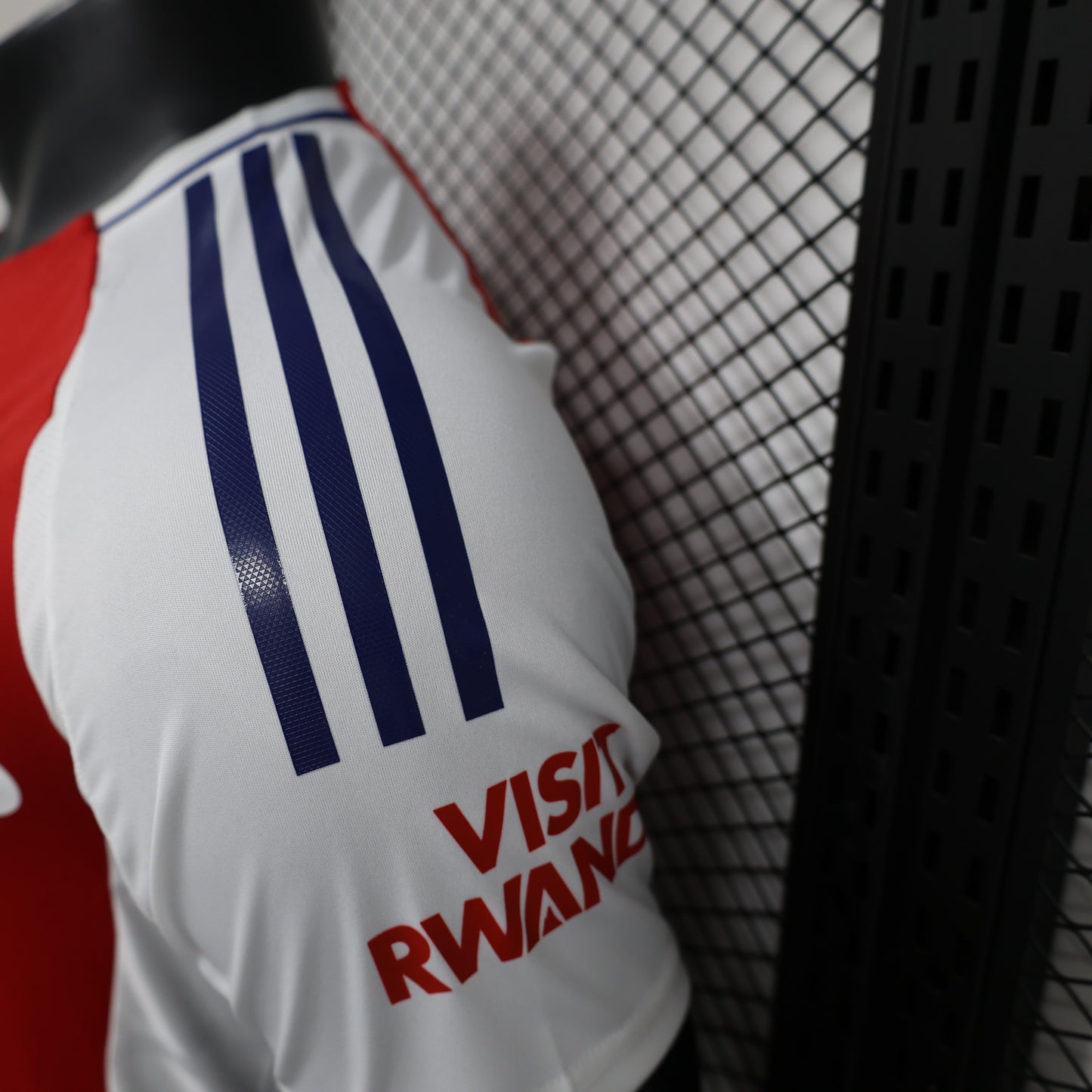 CAMISETA PRIMERA EQUIPACIÓN ARSENAL 24/25 VERSIÓN JUGADOR