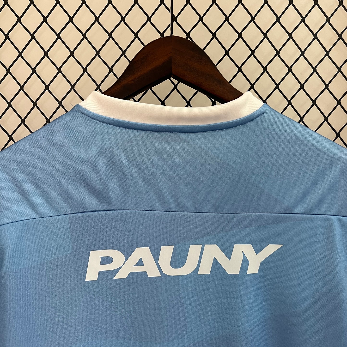 CAMISETA PRIMERA EQUIPACIÓN BELGRANO 2024 VERSIÓN FAN