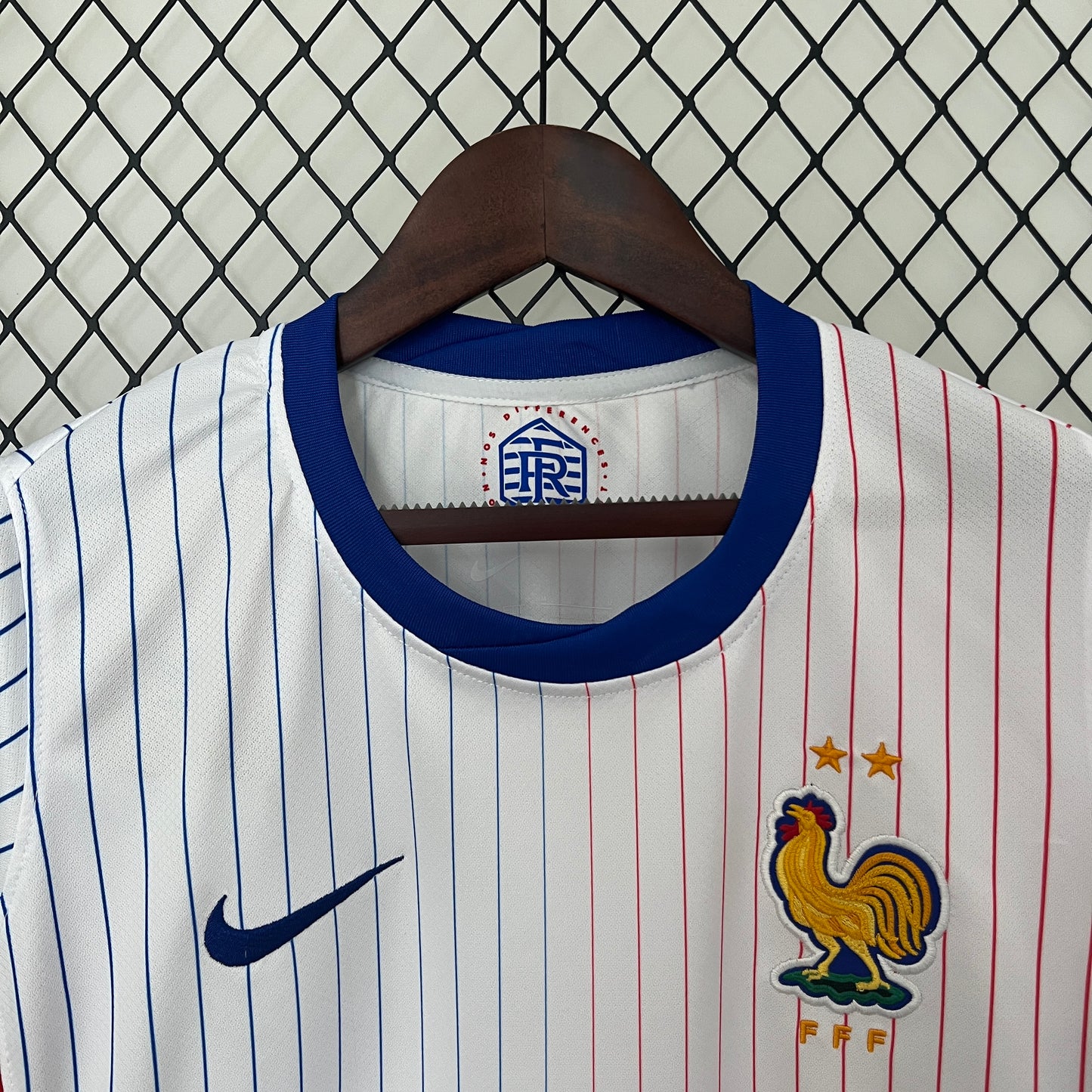 CAMISETA SEGUNDA EQUIPACIÓN FRANCIA 2024 VERSIÓN FEMENINA