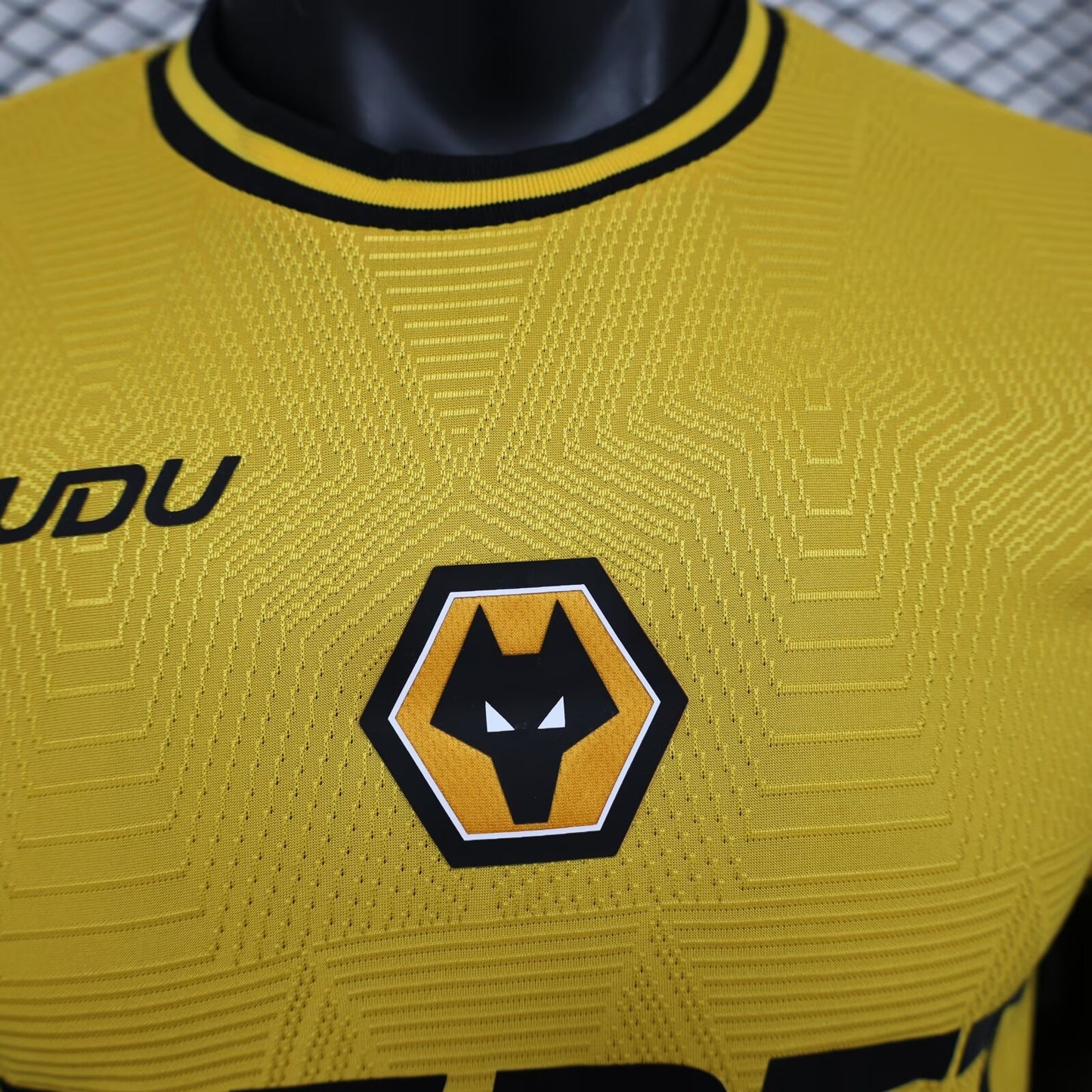 CAMISETA PRIMERA EQUIPACIÓN WOLVERHAMPTON 24/25 VERSIÓN JUGADOR