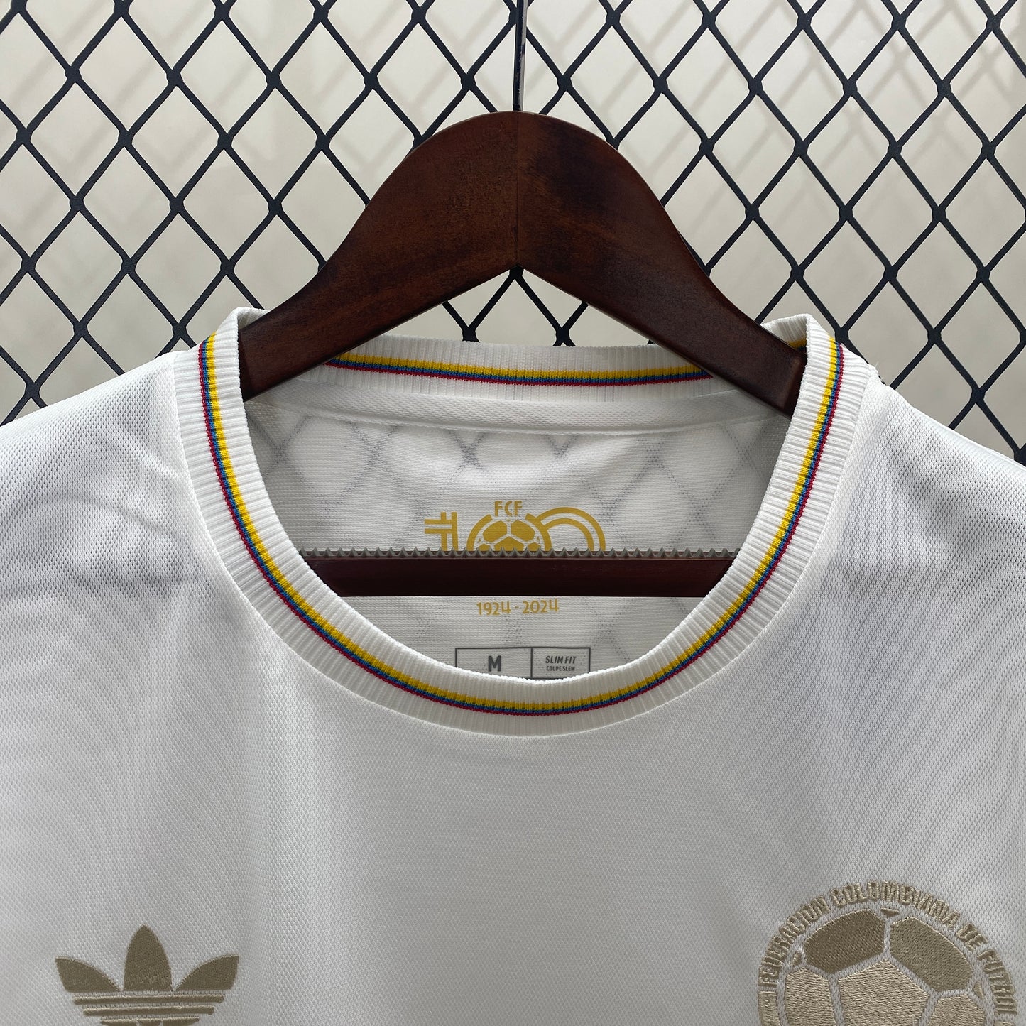 CAMISETA EDICIÓN ESPECIAL COLOMBIA 2024 VERSIÓN FAN