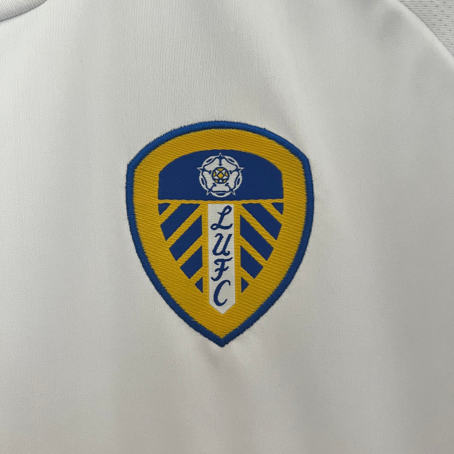 CAMISETA PRIMERA EQUIPACIÓN LEEDS UNITED 24/25 VERSIÓN FAN