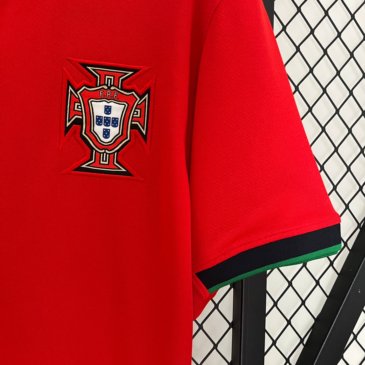 CAMISETA PRIMERA EQUIPACIÓN PORTUGAL 2024 VERSIÓN FAN