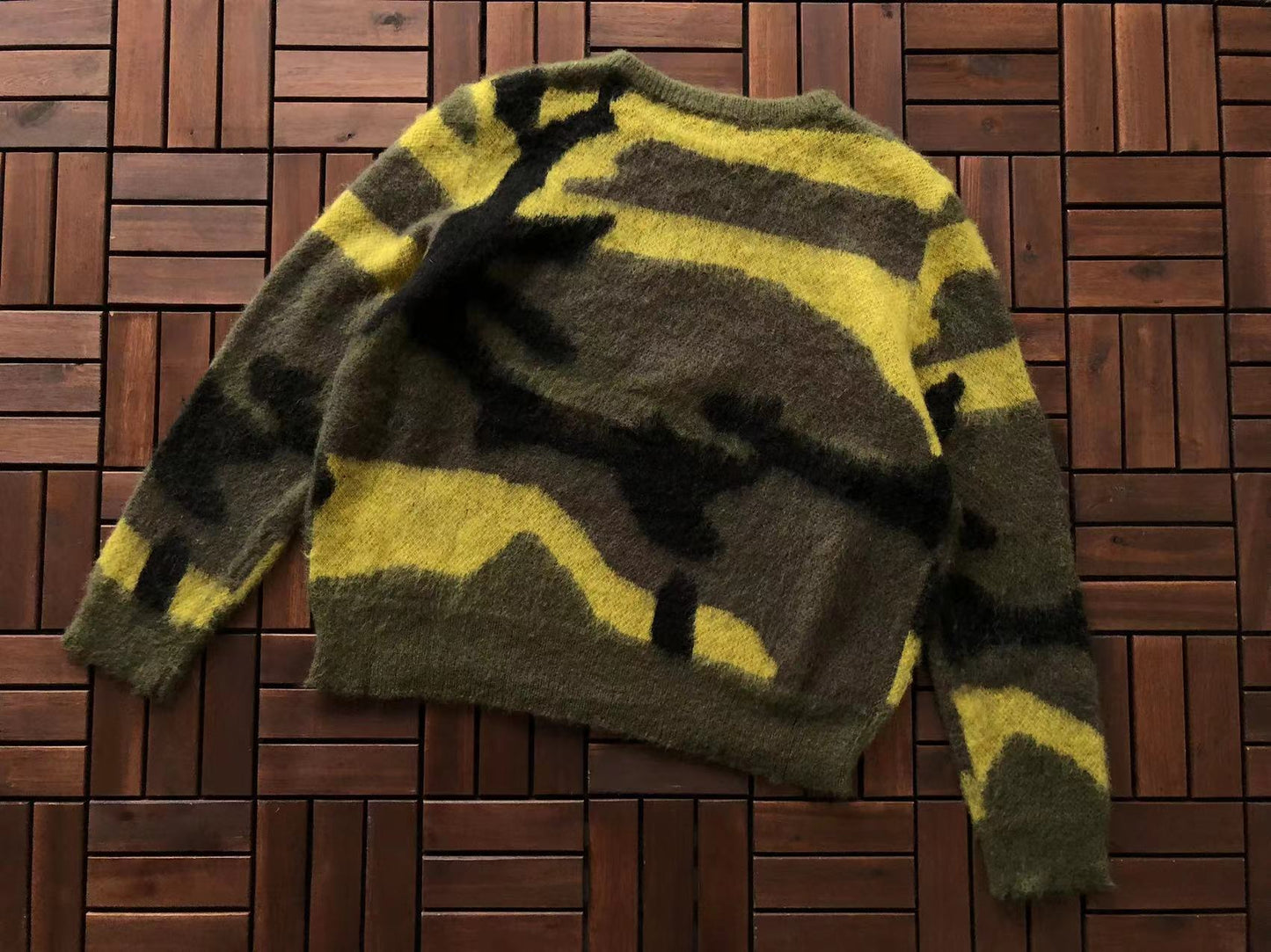 MOHAIR KNIT GUTTA CAMO SWEATER CORTEIZ