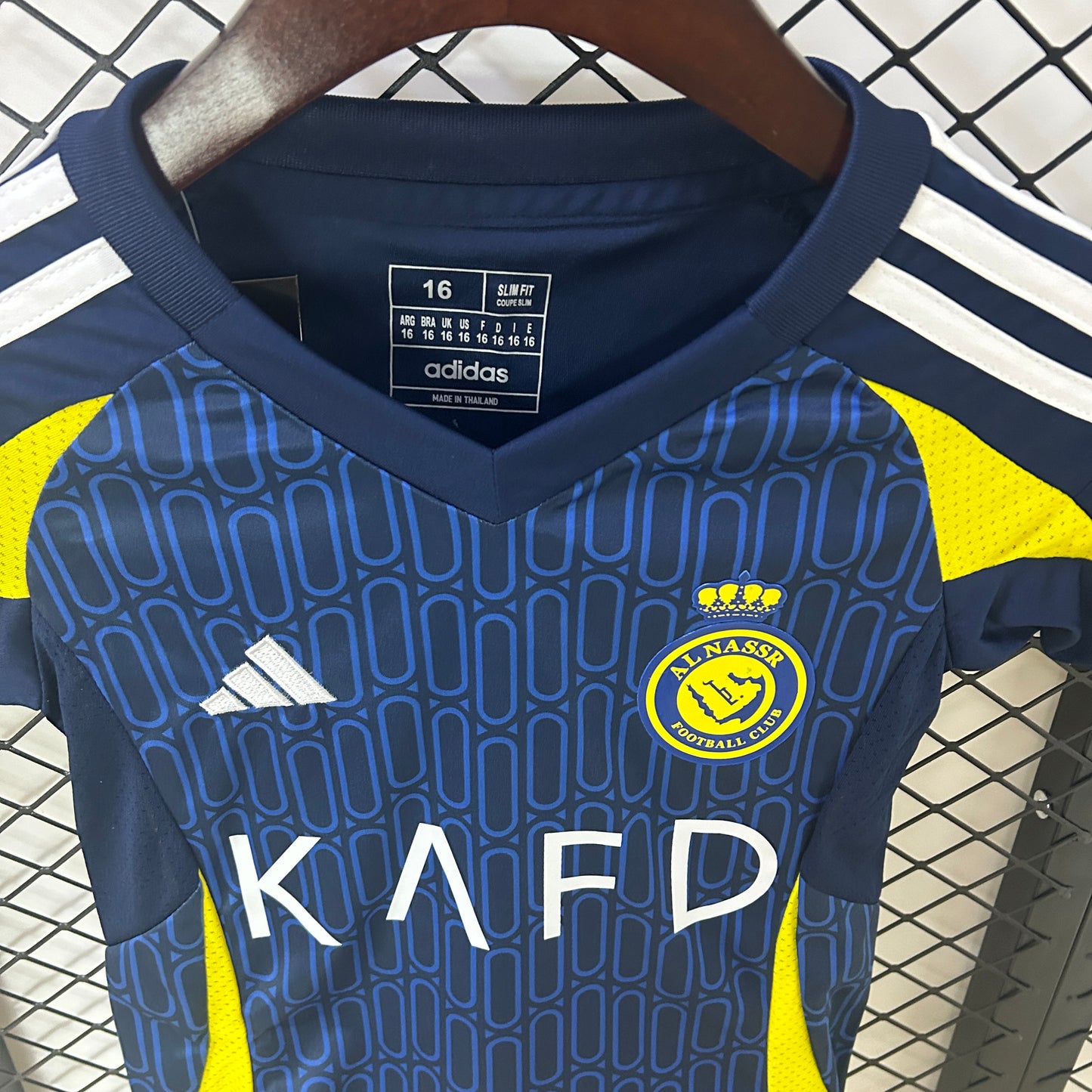 CAMISETA SEGUNDA EQUIPACIÓN AL NASSR 24/25 VERSIÓN INFANTIL