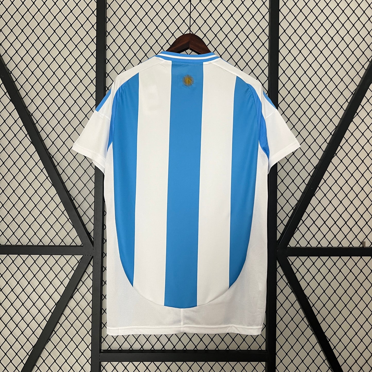 CAMISETA PRIMERA EQUIPACIÓN ARGENTINA 2024 VERSIÓN FAN