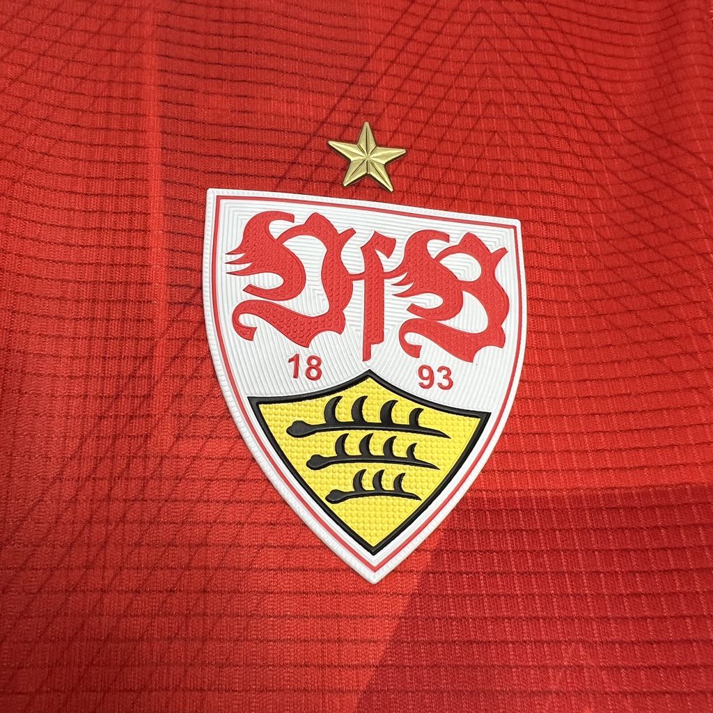 CAMISETA SEGUNDA EQUIPACIÓN VFB STUTTGART 24/25 VERSIÓN FAN