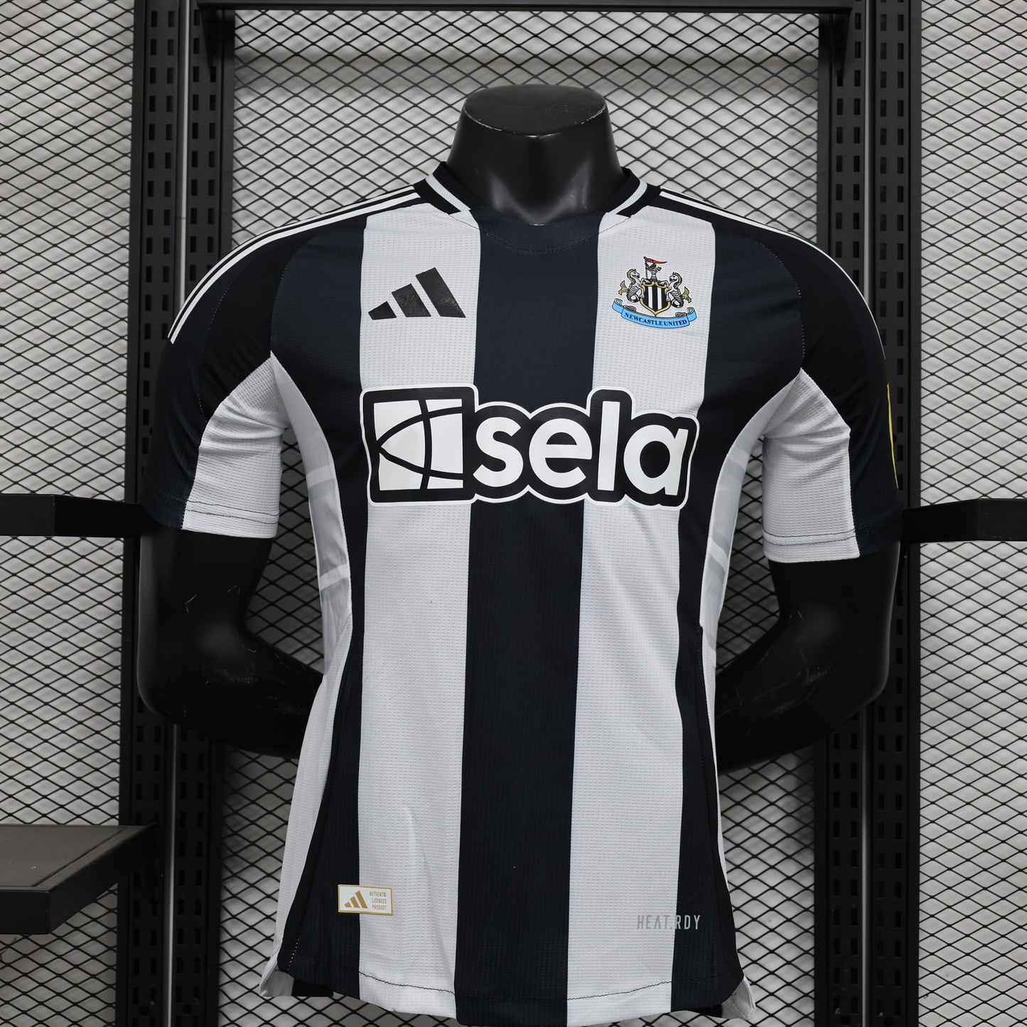 CAMISETA PRIMERA EQUIPACIÓN NEWCASTLE 24/25 VERSIÓN JUGADOR