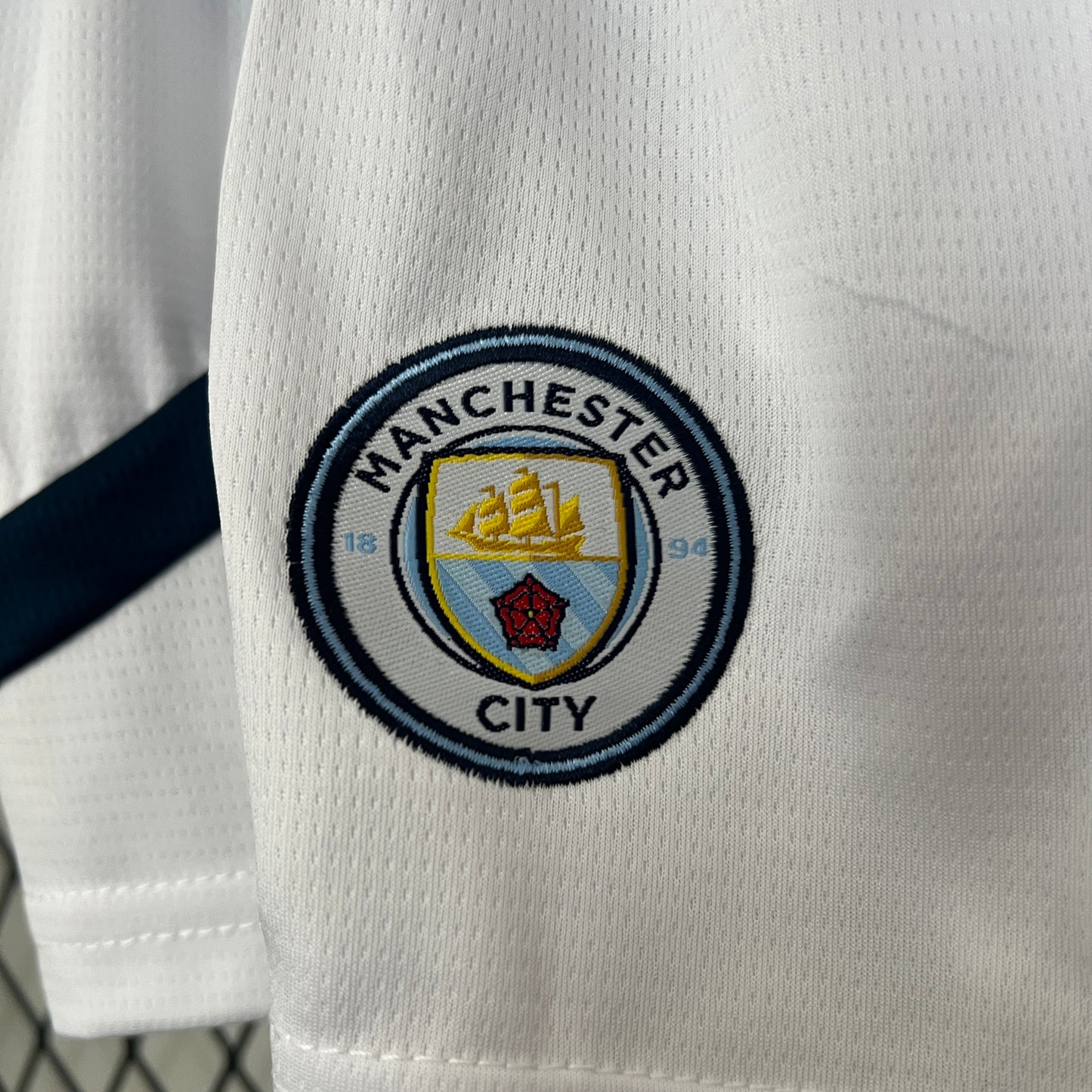 CAMISETA PRIMERA EQUIPACIÓN MANCHESTER CITY 24/25 VERSIÓN INFANTIL