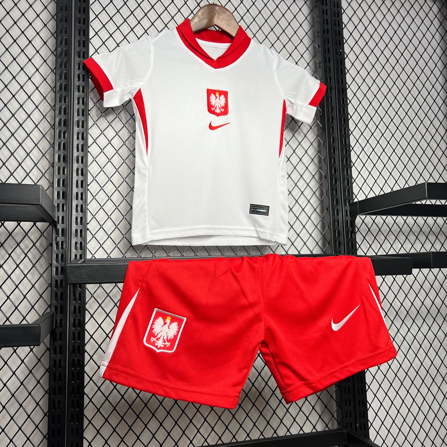 CAMISETA PRIMERA EQUIPACIÓN POLONIA 2024 VERSIÓN INFANTIL