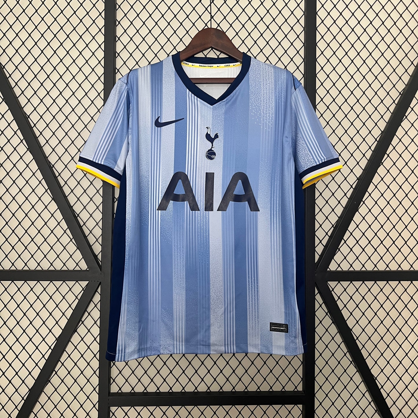 CAMISETA SEGUNDA EQUIPACIÓN TOTTENHAM 24/25 VERSIÓN FAN