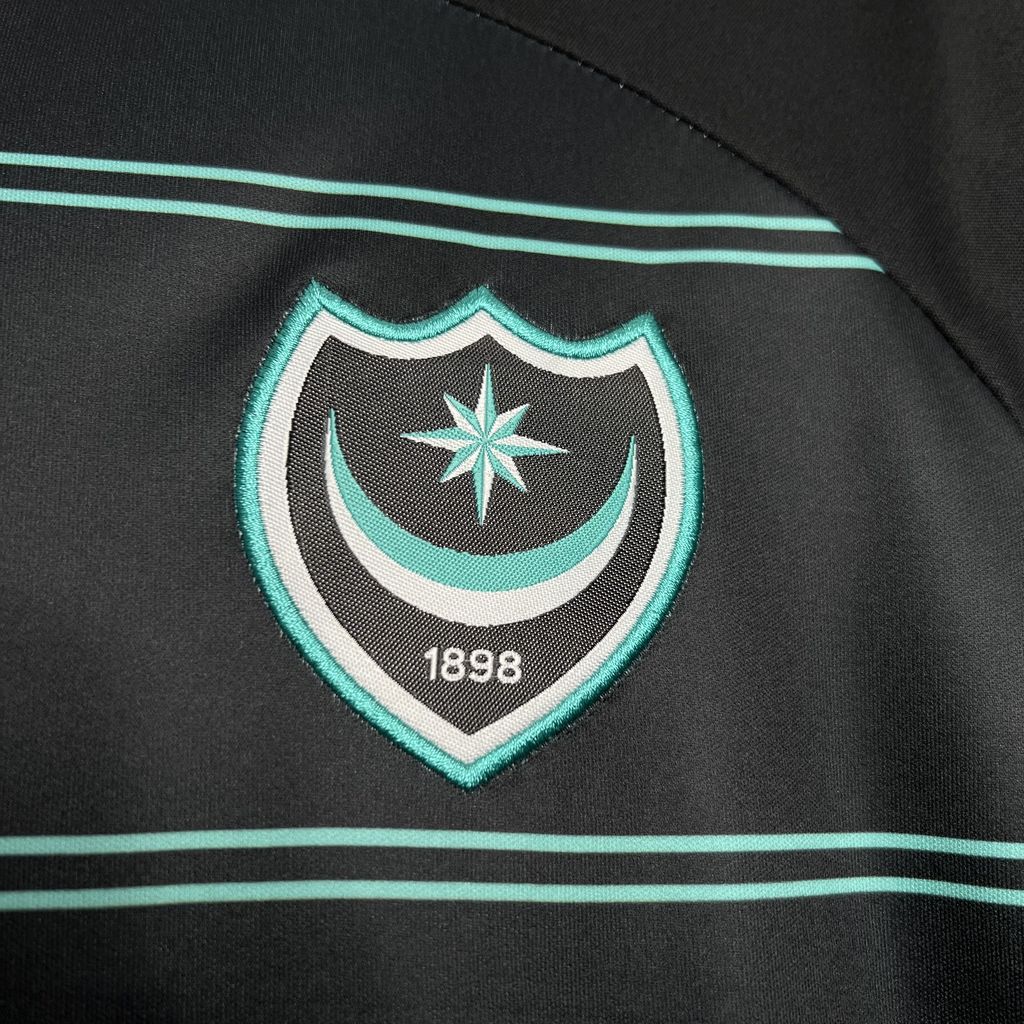 CAMISETA SEGUNDA EQUIPACIÓN PORTSMOUTH 24/25 VERSIÓN FAN