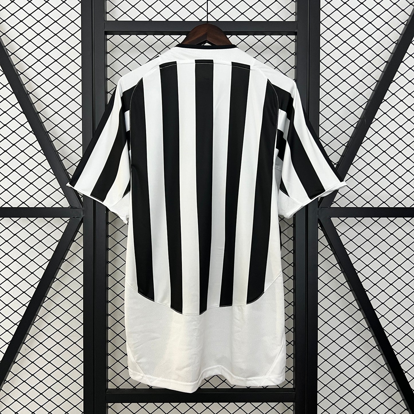 CAMISETA PRIMERA EQUIPACIÓN JUVENTUS 2003/04