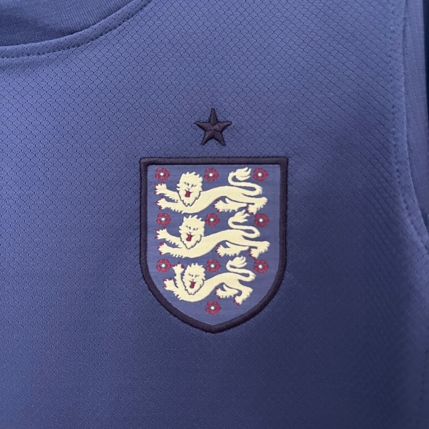 CAMISETA SEGUNDA EQUIPACIÓN INGLATERRA 2024 VERSIÓN FEMENINA