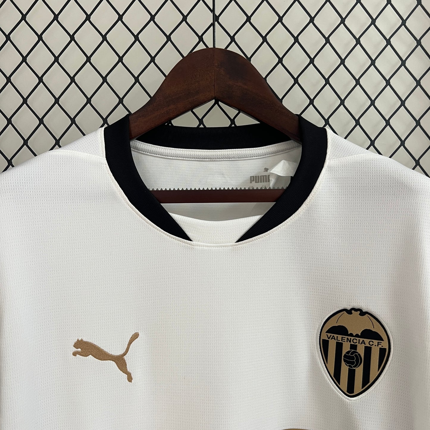 CAMISETA PRIMERA EQUIPACIÓN VALENCIA 24/25 VERSIÓN FAN