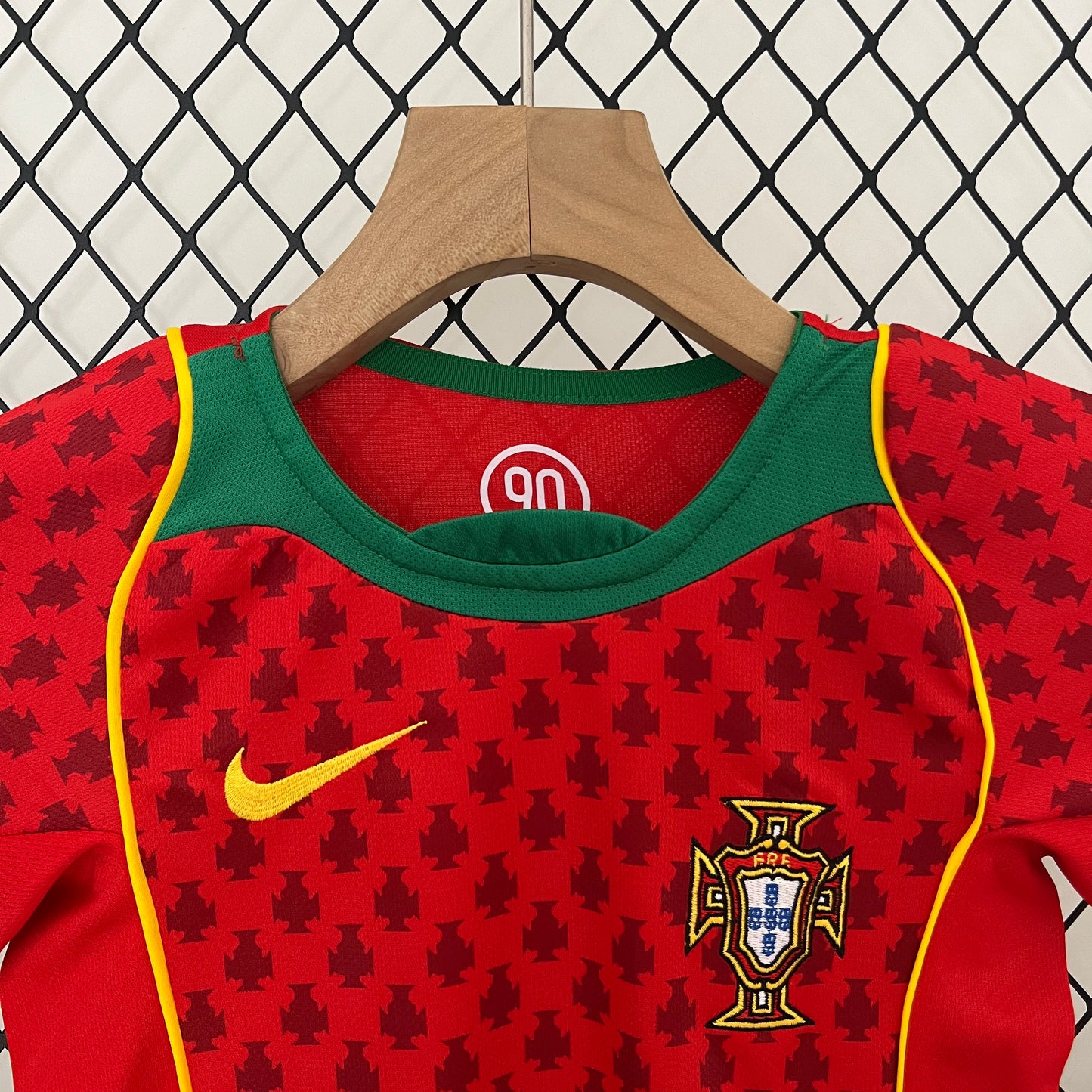 CAMISETA PRIMERA EQUIPACIÓN PORTUGAL 2004 INFANTIL