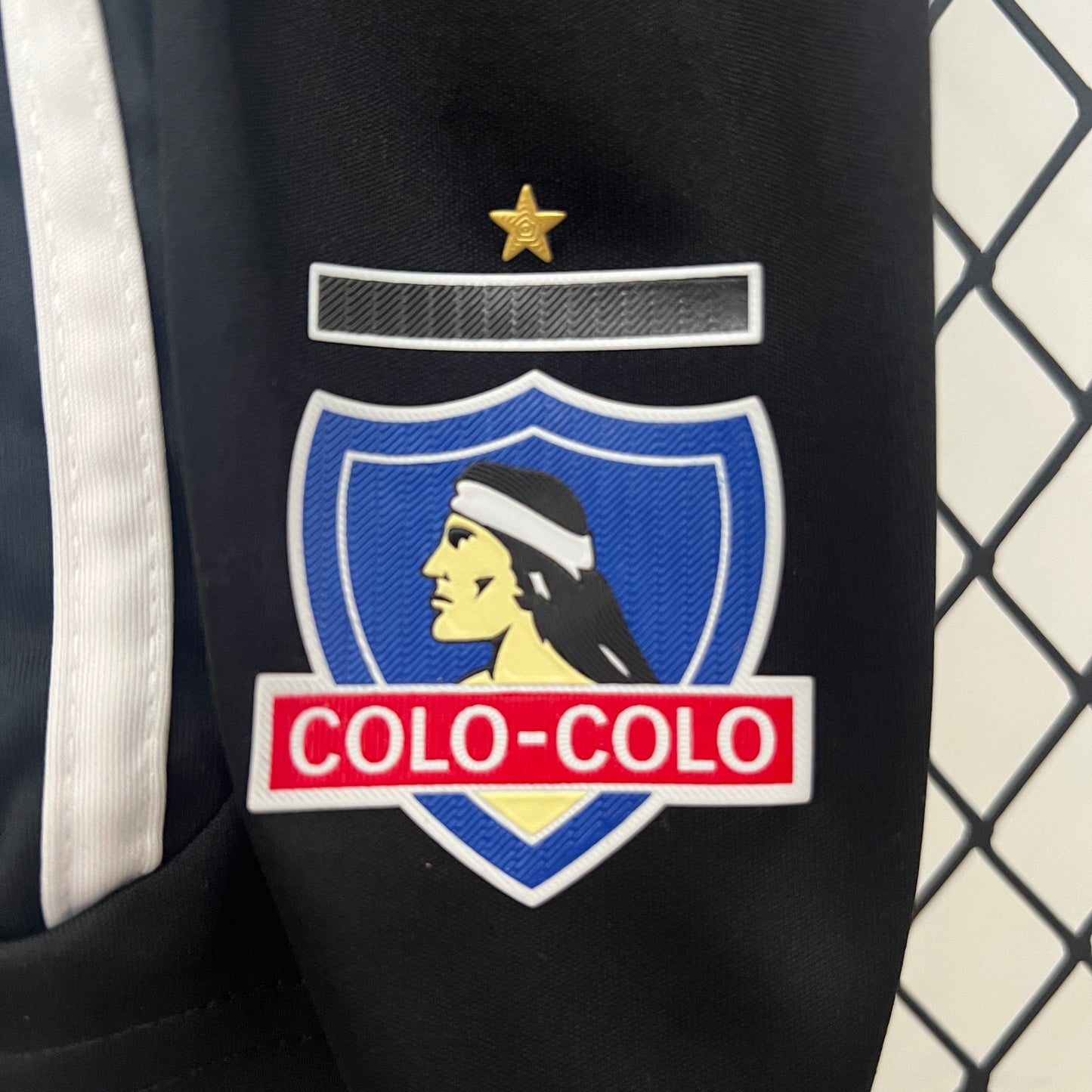 CAMISETA SEGUNDA EQUIPACIÓN COLO COLO 2024 VERSIÓN INFANTIL