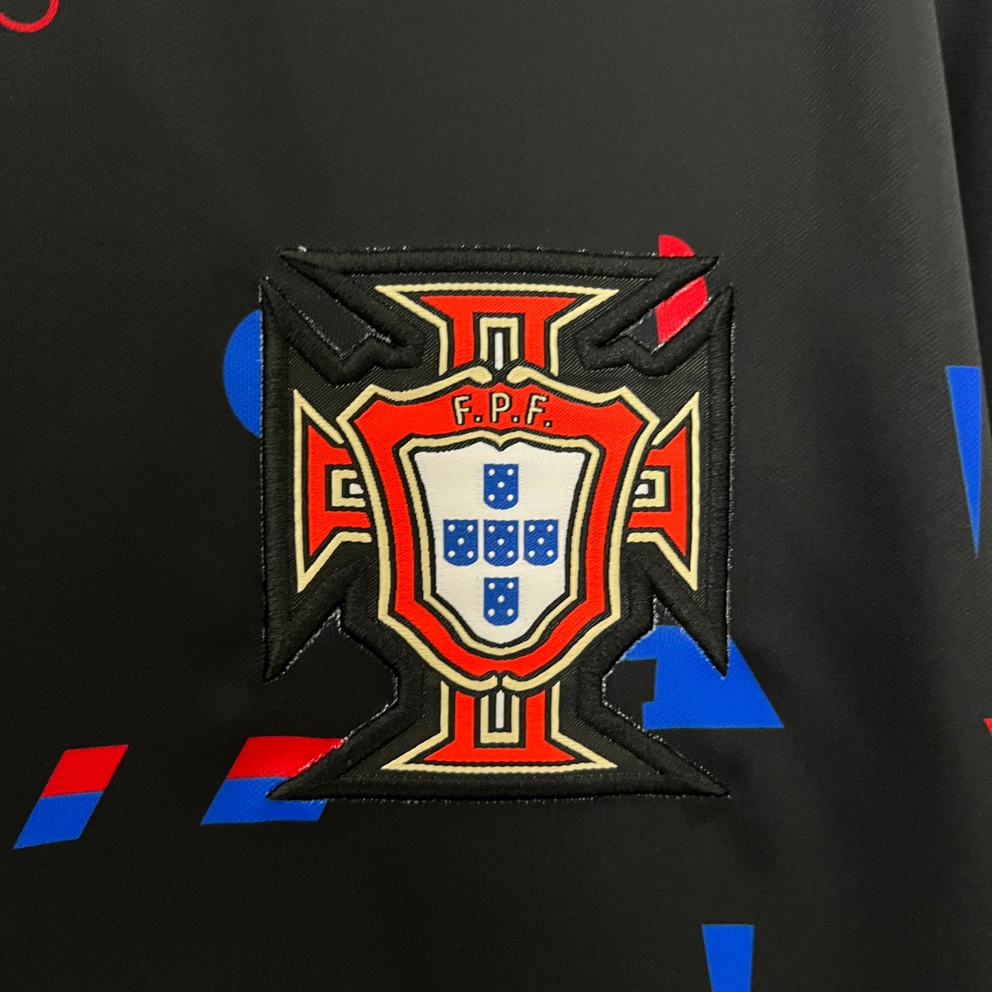 CAMISETA ENTRENAMIENTO PORTUGAL 2024 VERSIÓN FAN