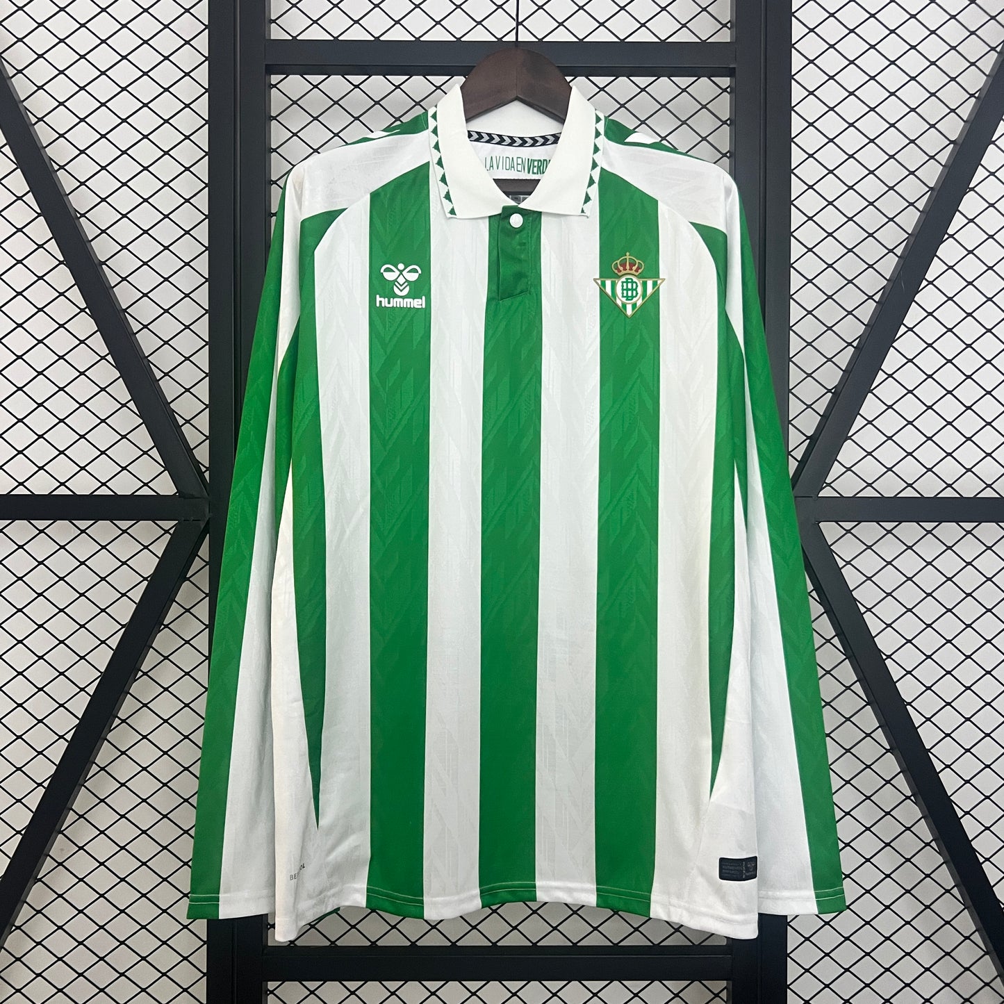 CAMISETA PRIMERA EQUIPACIÓN REAL BETIS 24/25 VERSIÓN FAN