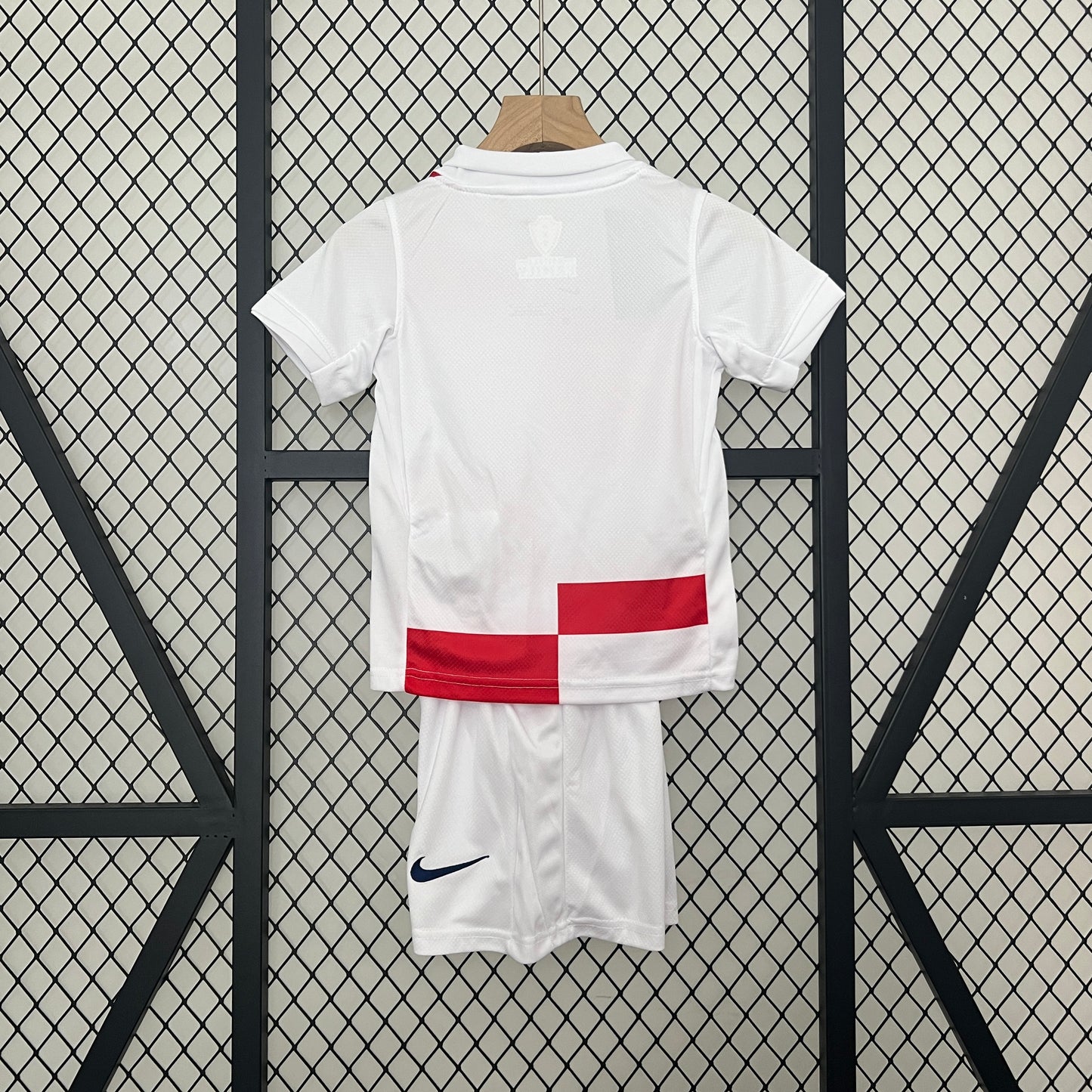 CAMISETA PRIMERA EQUIPACIÓN CROACIA 2024 VERSIÓN INFANTIL