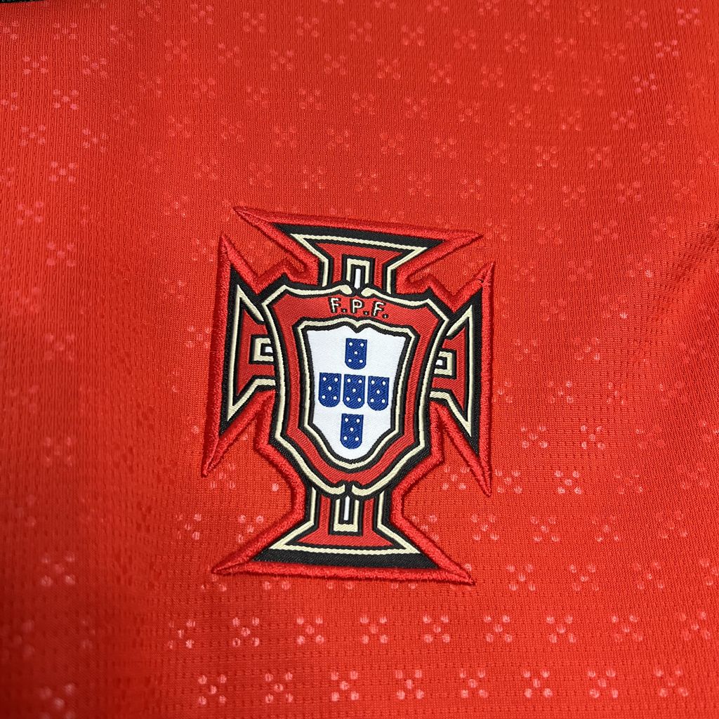 CAMISETA PRIMERA EQUIPACIÓN PORTUGAL 2025 VERSIÓN FAN