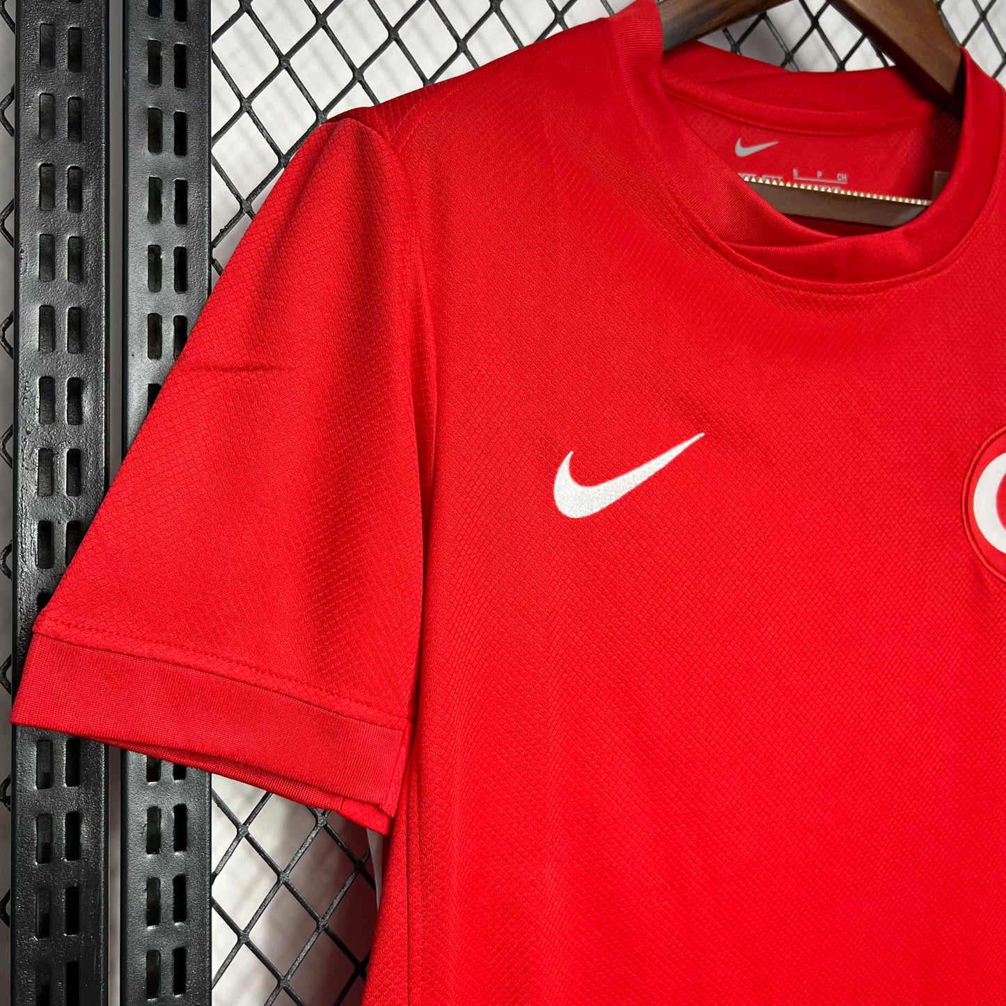 CAMISETA SEGUNDA EQUIPACIÓN TURQUÍA 2024 VERSIÓN FAN