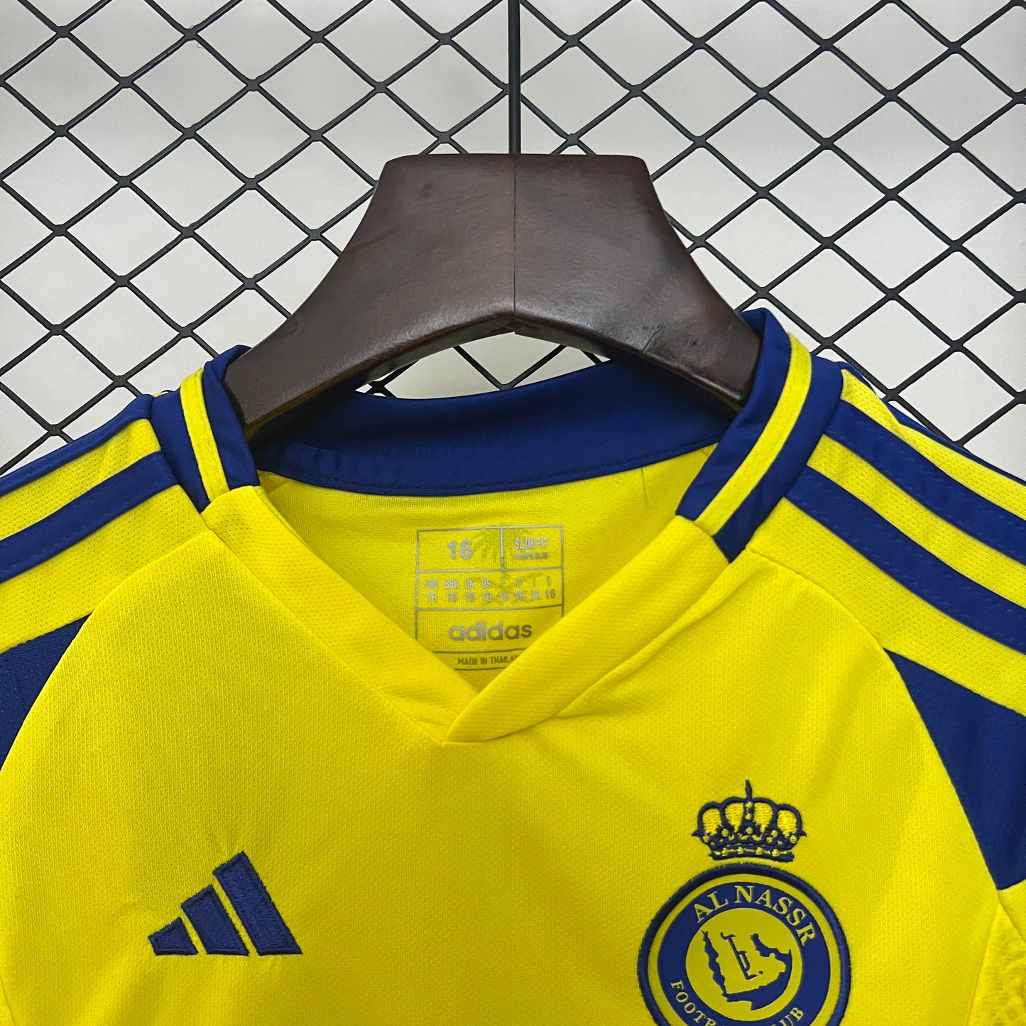 CAMISETA PRIMERA EQUIPACIÓN AL NASSR 24/25 VERSIÓN INFANTIL