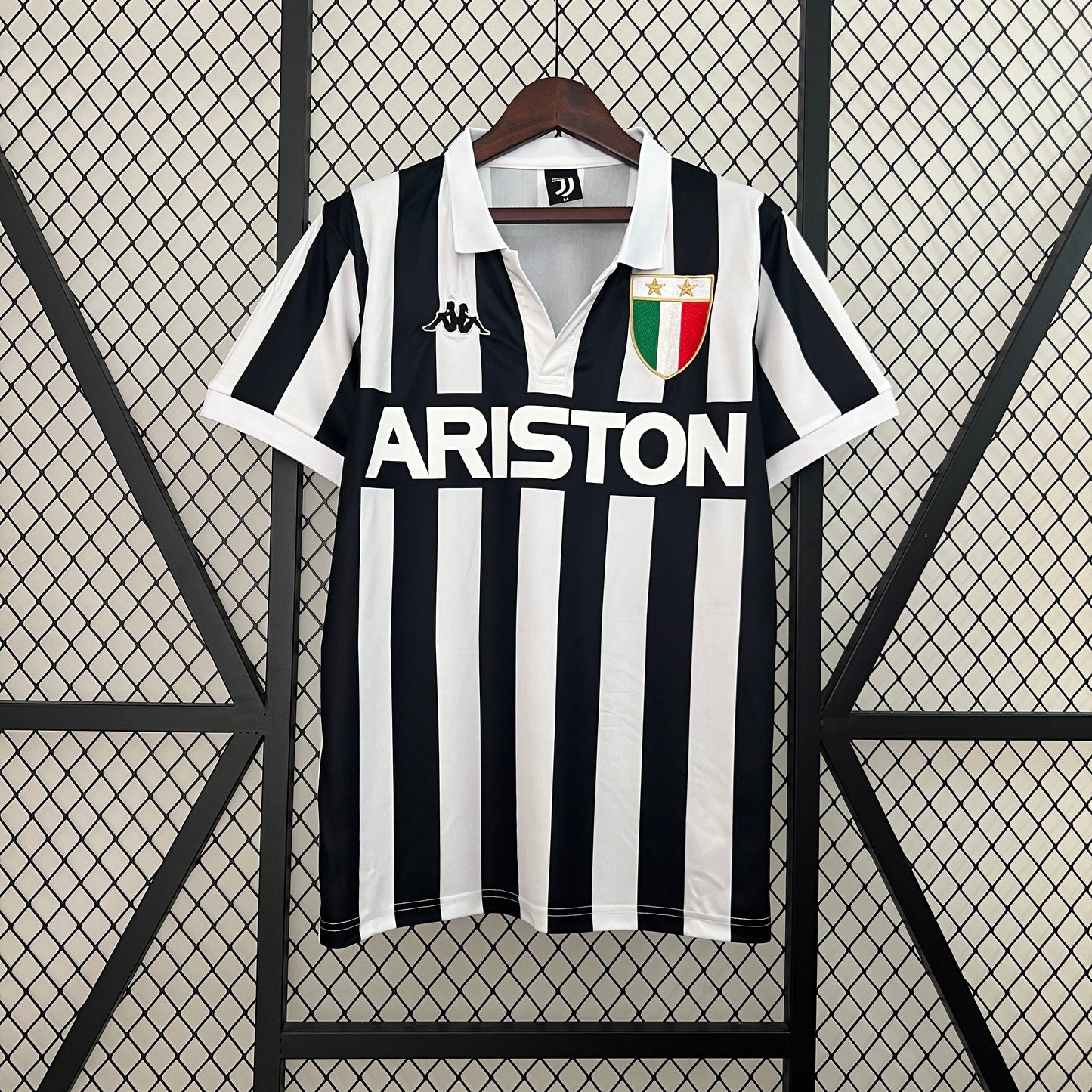 CAMISETA PRIMERA EQUIPACIÓN JUVENTUS 1984/85