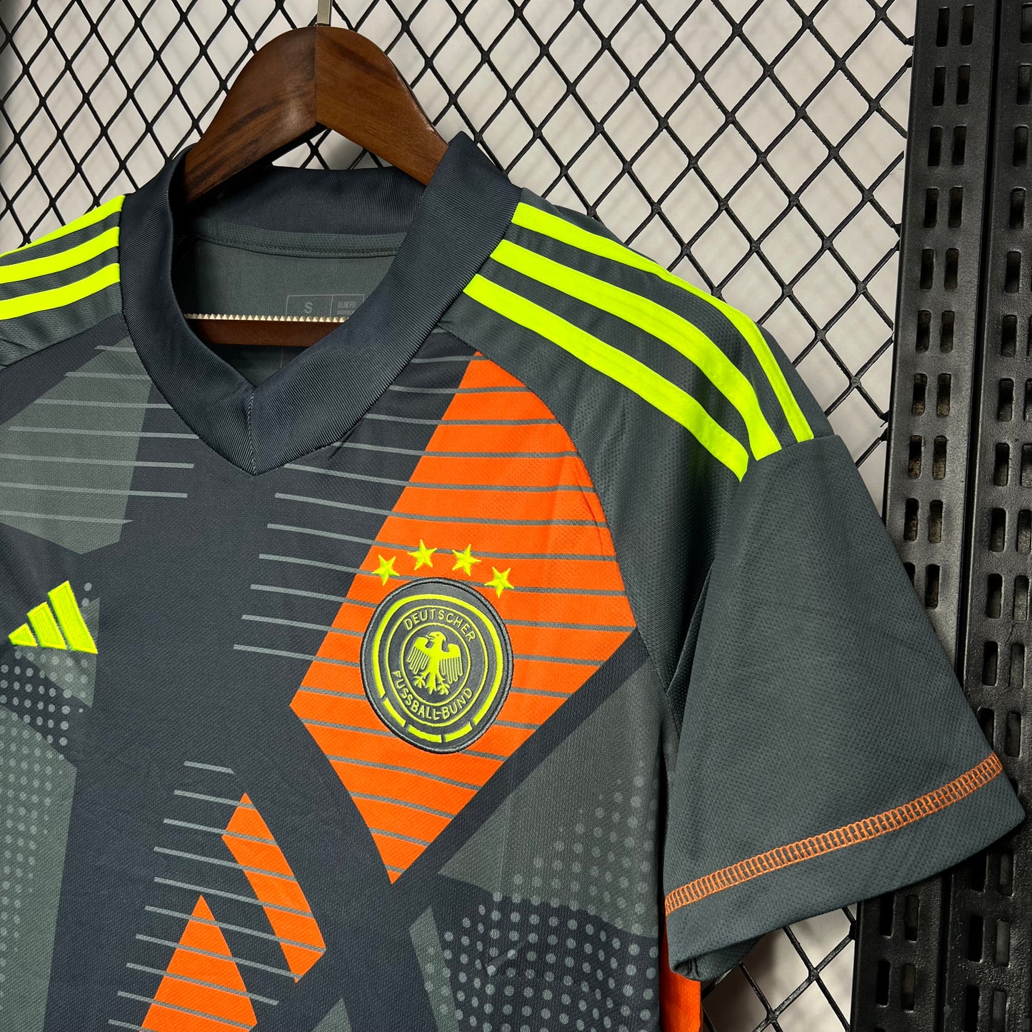 CAMISETA ARQUERO ALEMANIA 2024 VERSIÓN FAN