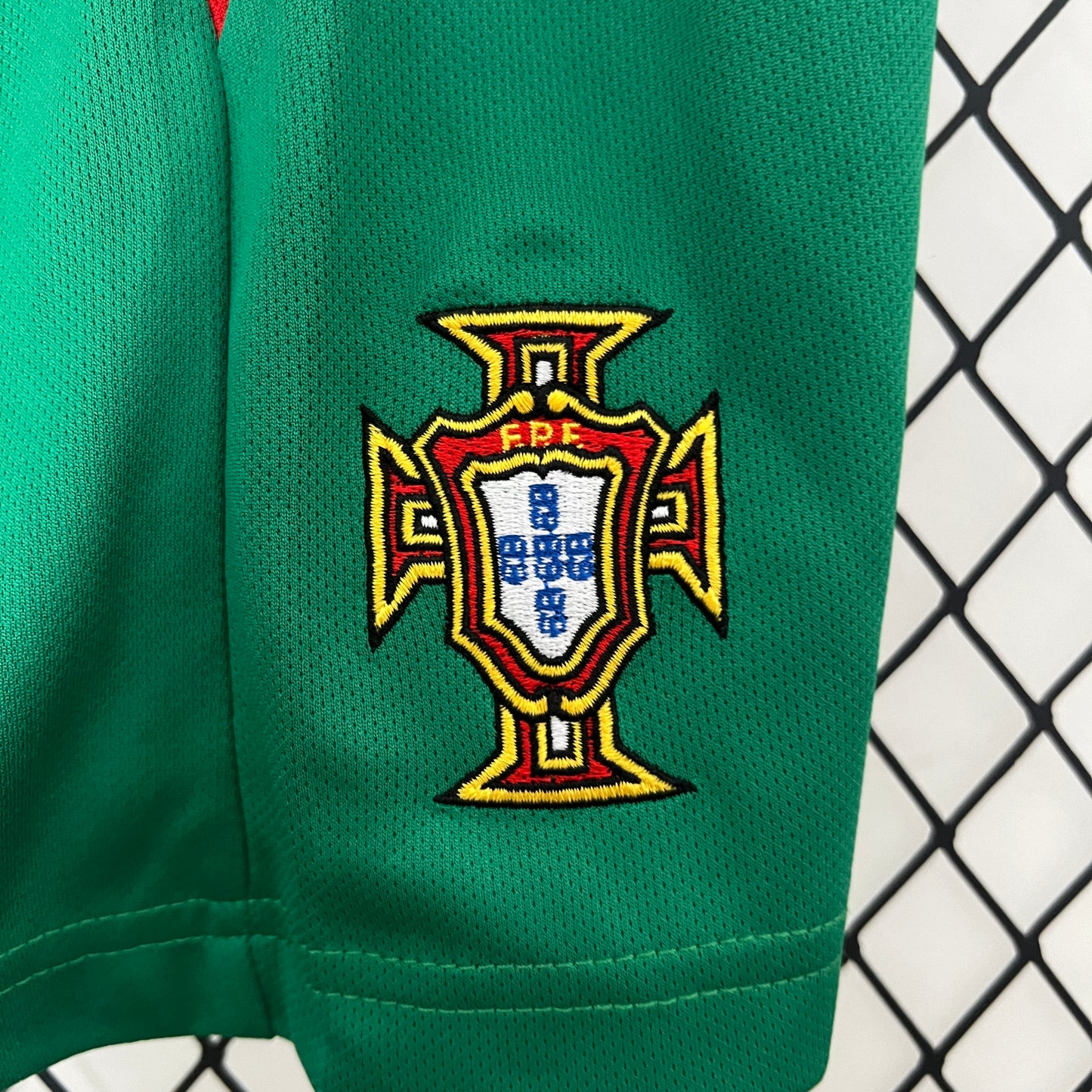 CAMISETA PRIMERA EQUIPACIÓN PORTUGAL 2004 INFANTIL