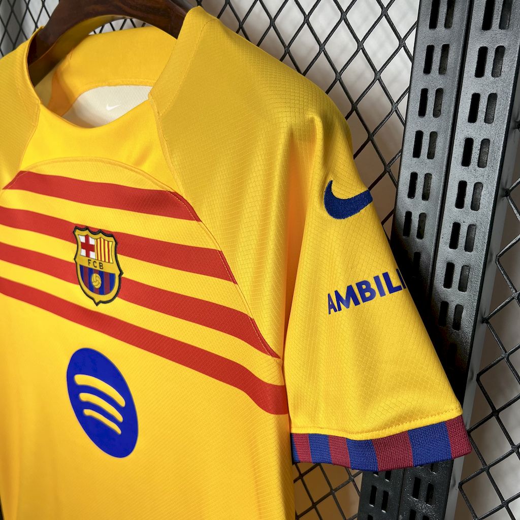 CAMISETA CUARTA EQUIPACIÓN BARCELONA 24/25 VERSIÓN FAN