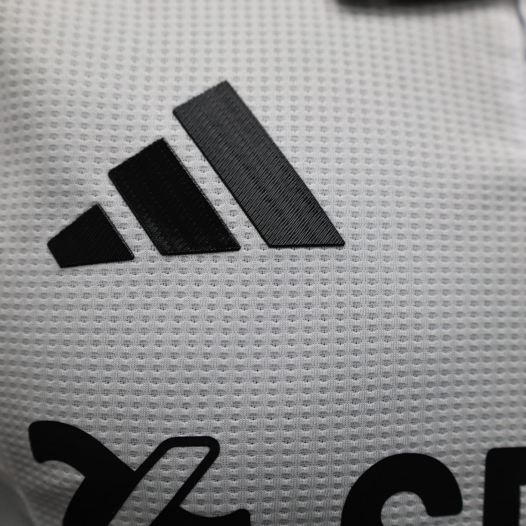 CAMISETA PRIMERA EQUIPACIÓN FULHAM 24/25 VERSIÓN JUGADOR