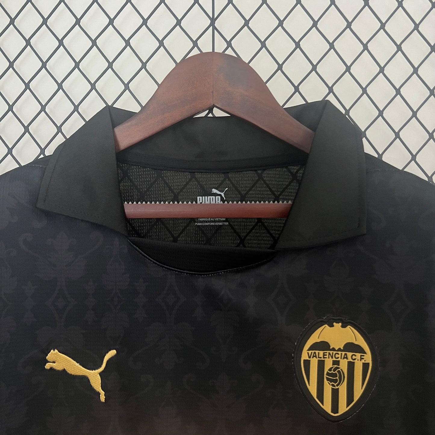 CAMISETA SEGUNDA EQUIPACIÓN VALENCIA 24/25 VERSIÓN FAN