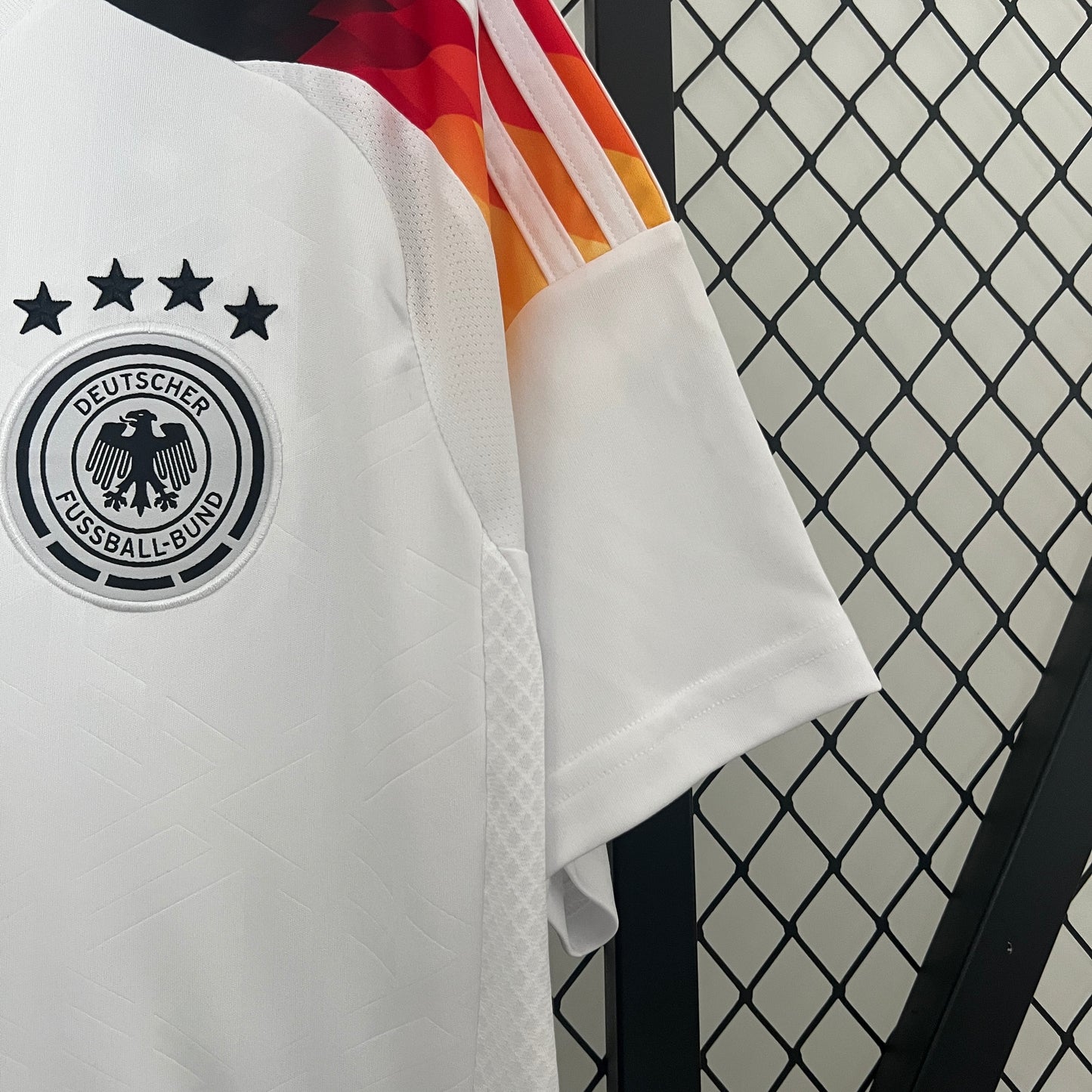 CAMISETA PRIMERA EQUIPACIÓN ALEMANIA 2024 VERSIÓN FAN