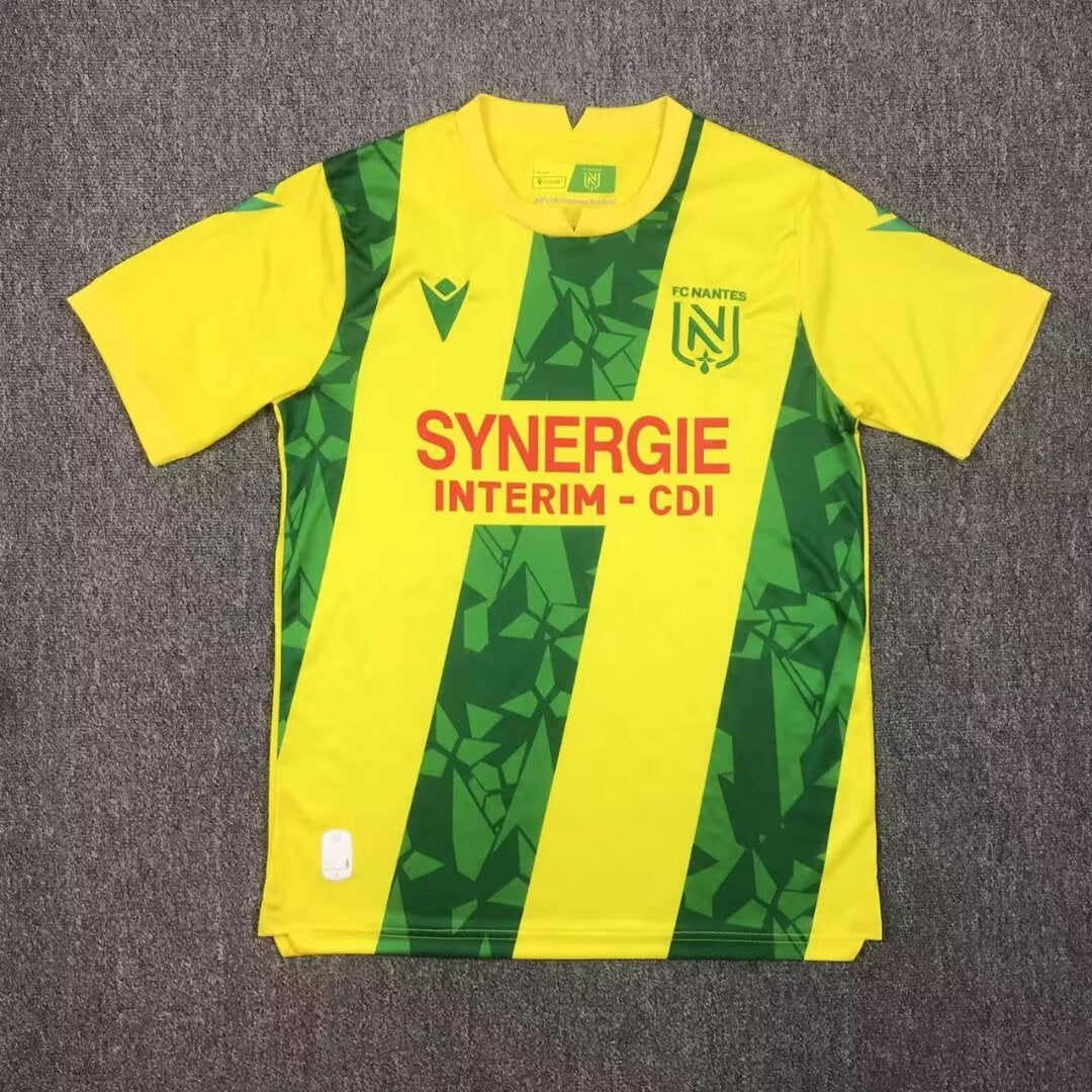 CAMISETA PRIMERA EQUIPACIÓN NANTES 24/25 VERSIÓN FAN