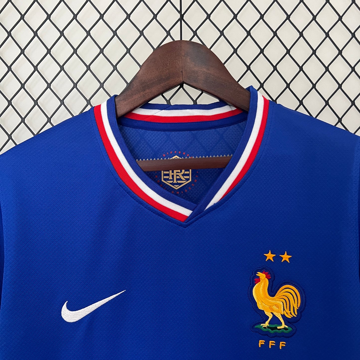 CAMISETA PRIMERA EQUIPACIÓN FRANCIA 2024 VERSIÓN FEMENINA