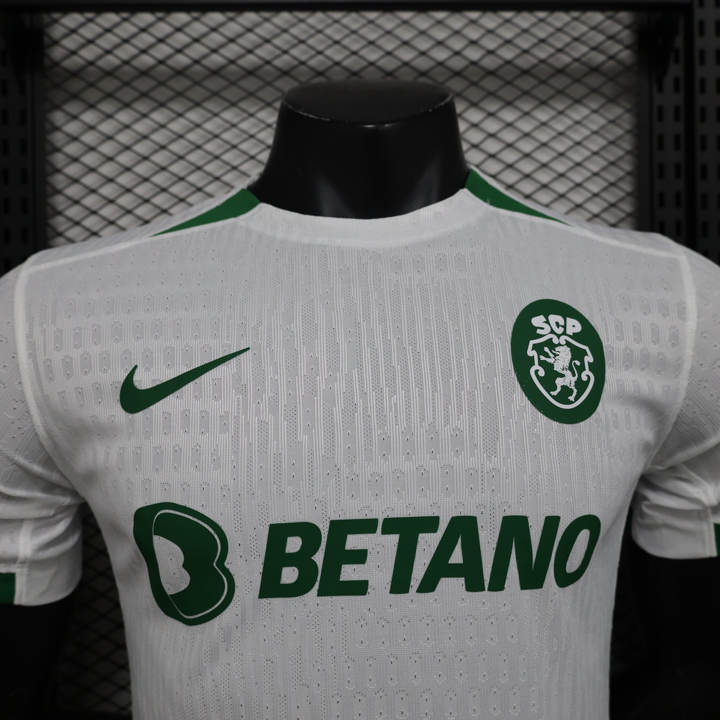 CAMISETA SEGUNDA EQUIPACIÓN SPORTING CP 24/25 VERSIÓN JUGADOR