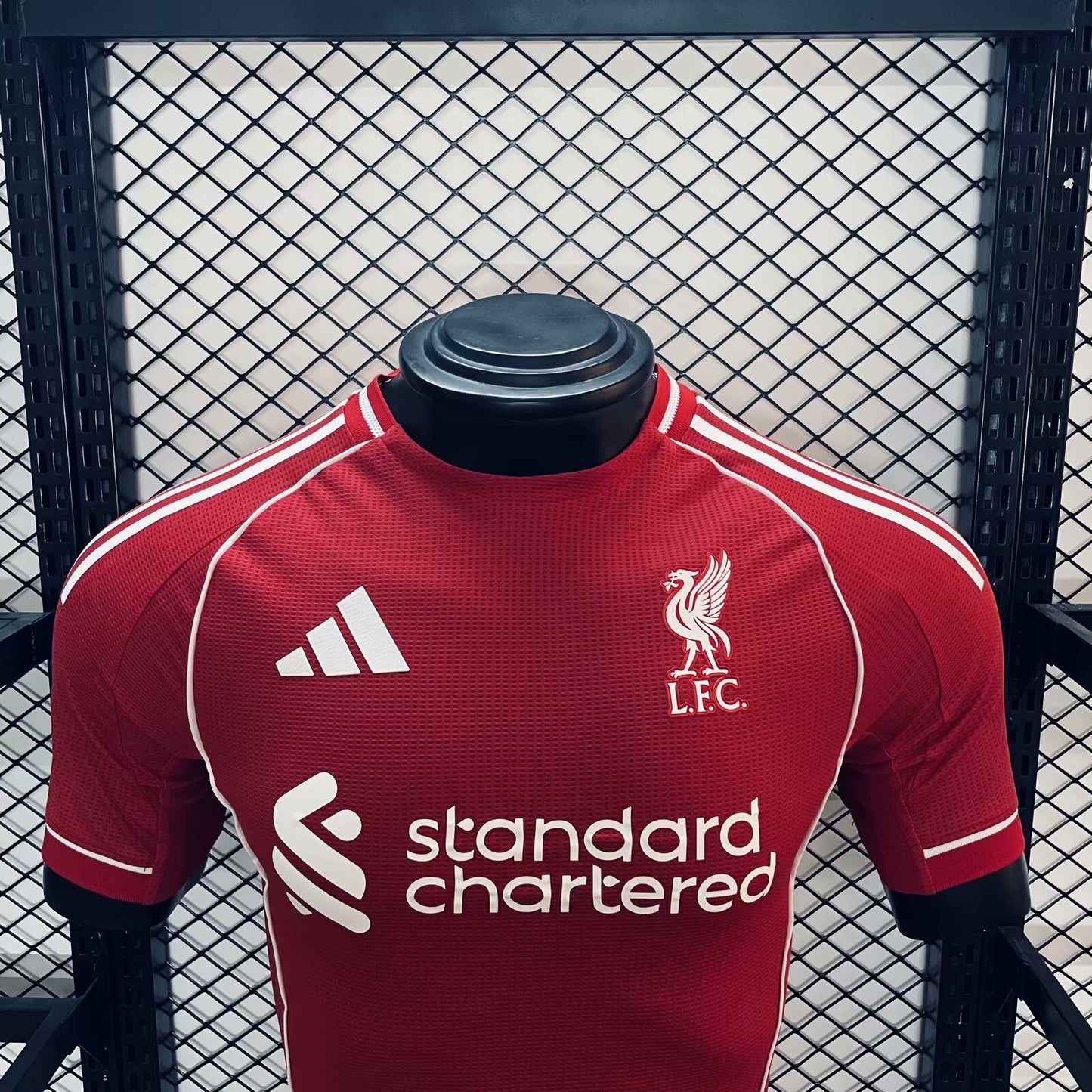 CAMISETA PRIMERA EQUIPACIÓN LIVERPOOL 25/26 VERSIÓN JUGADOR