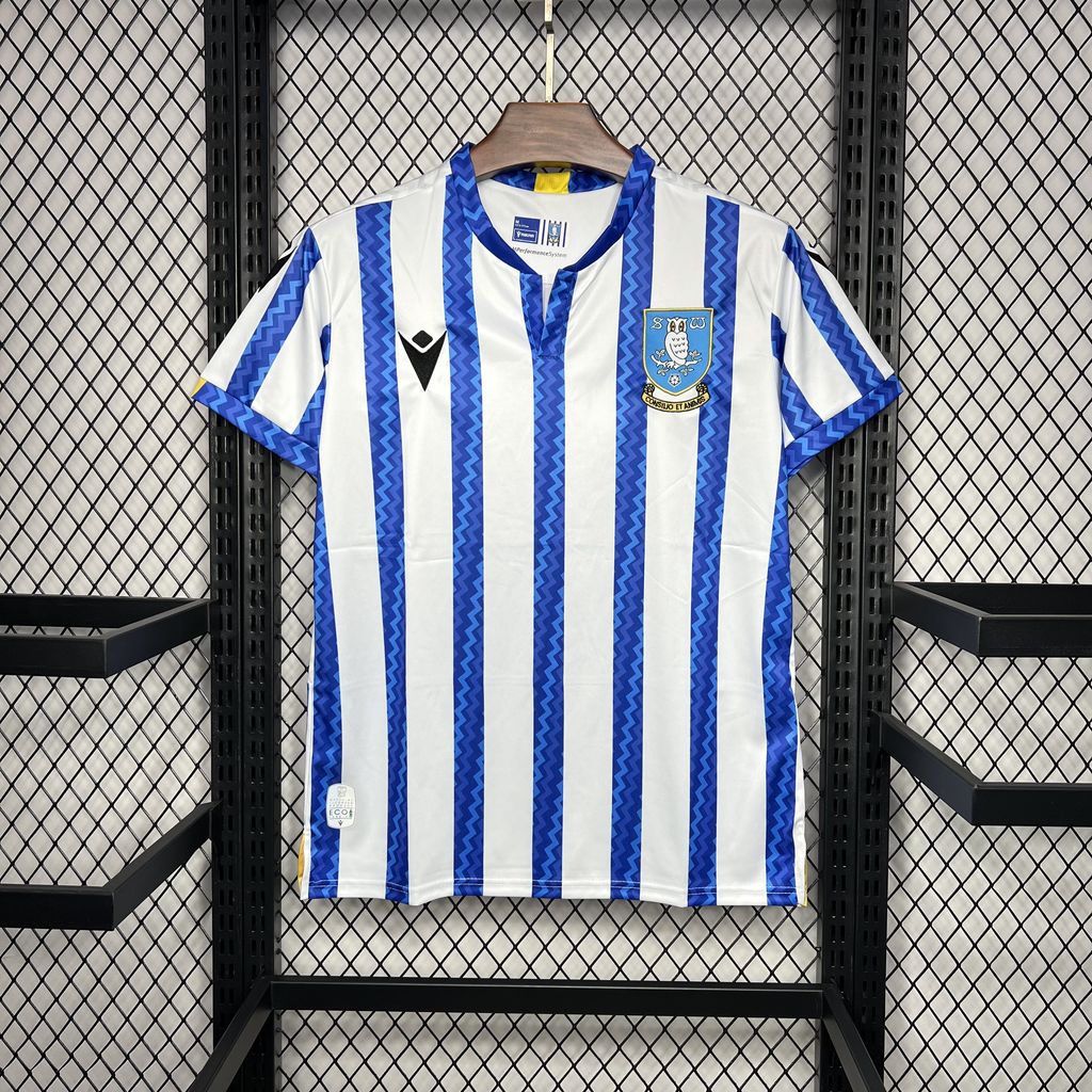 CAMISETA PRIMERA EQUIPACIÓN SHEFFIELD WEDNESDAY 24/25 VERSIÓN FAN