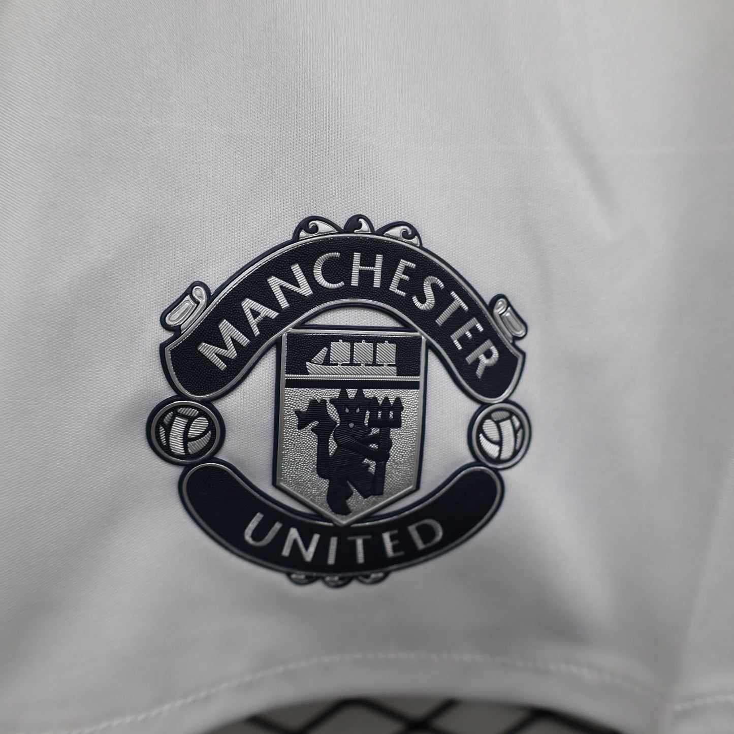 SHORTS SEGUNDA EQUIPACIÓN MANCHESTER UNITED 24/25 VERSIÓN JUGADOR