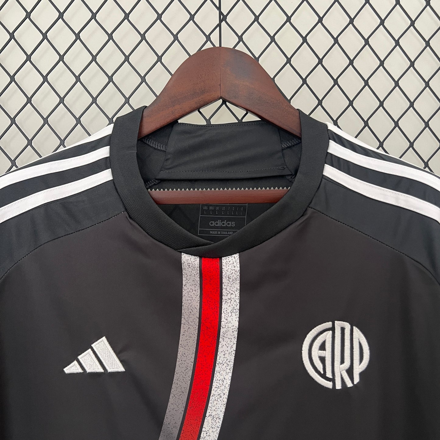 CAMISETA TERCERA EQUIPACIÓN RIVER PLATE 2024 VERSIÓN FAN