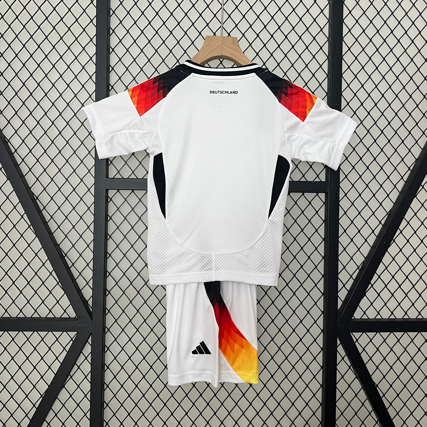 CAMISETA PRIMERA EQUIPACIÓN ALEMANIA 2024 VERSIÓN INFANTIL